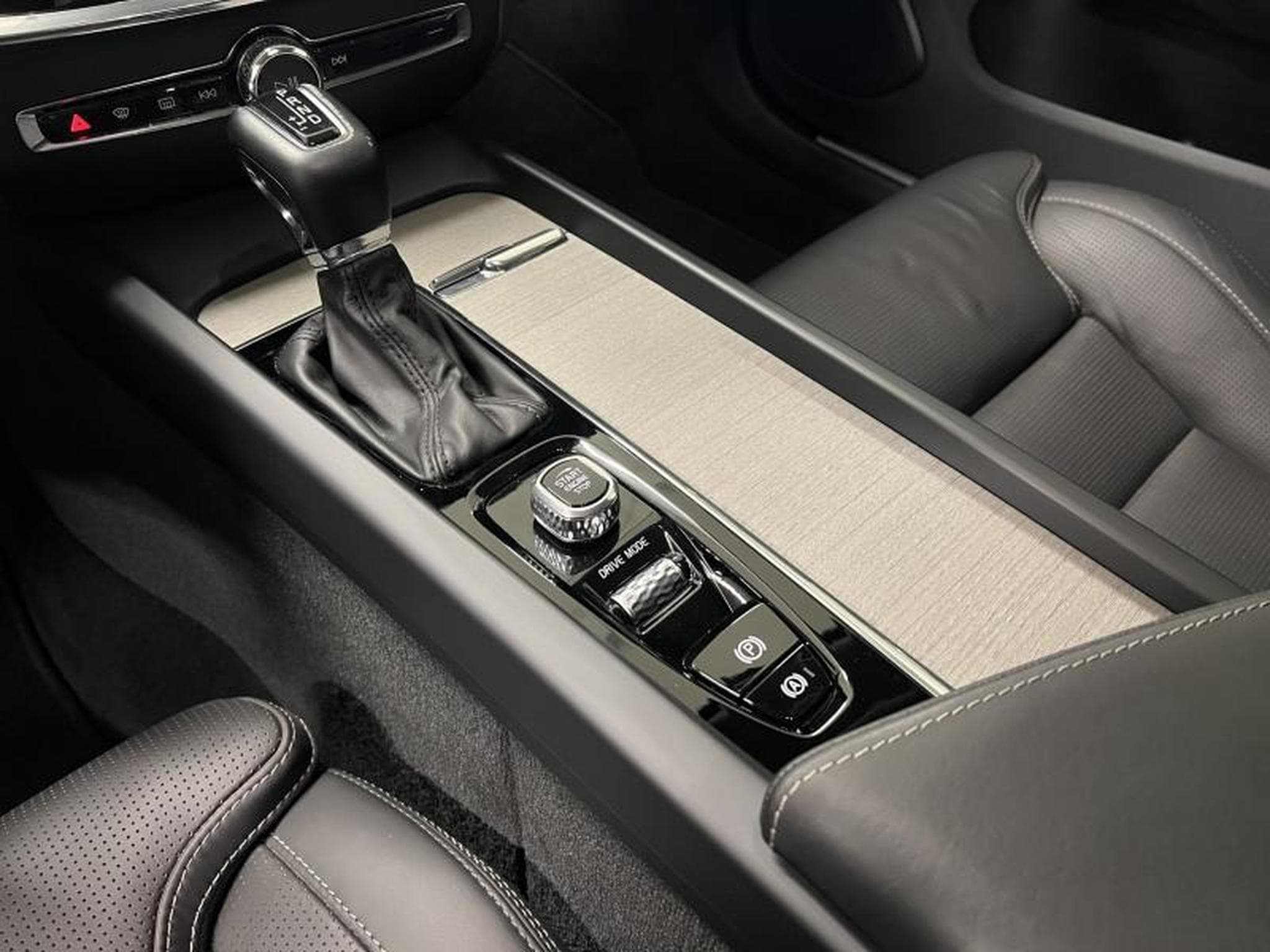 Volvo V60 Inscription (2018) - Photo 8