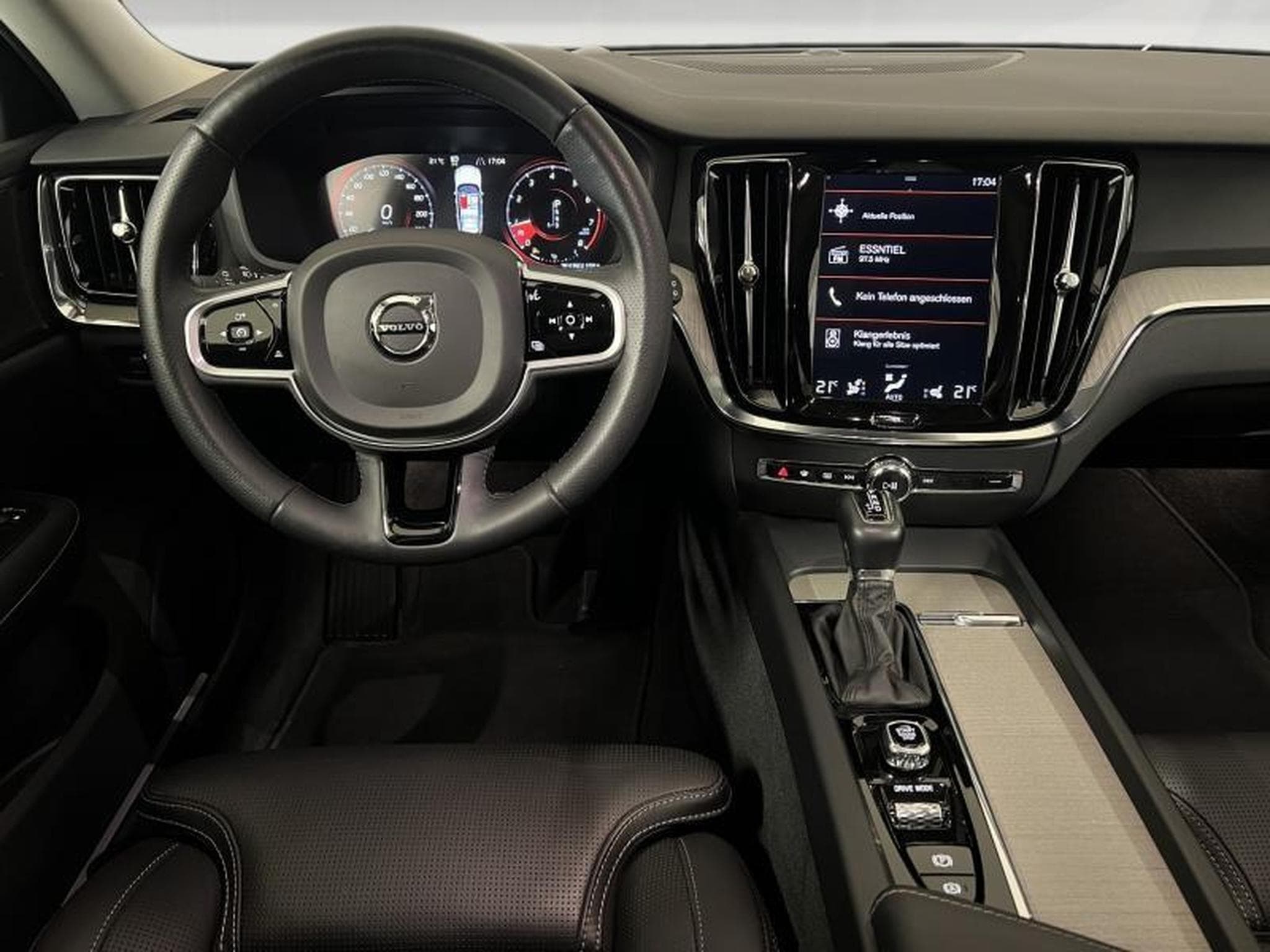 Volvo V60 Inscription (2018) - Photo 18
