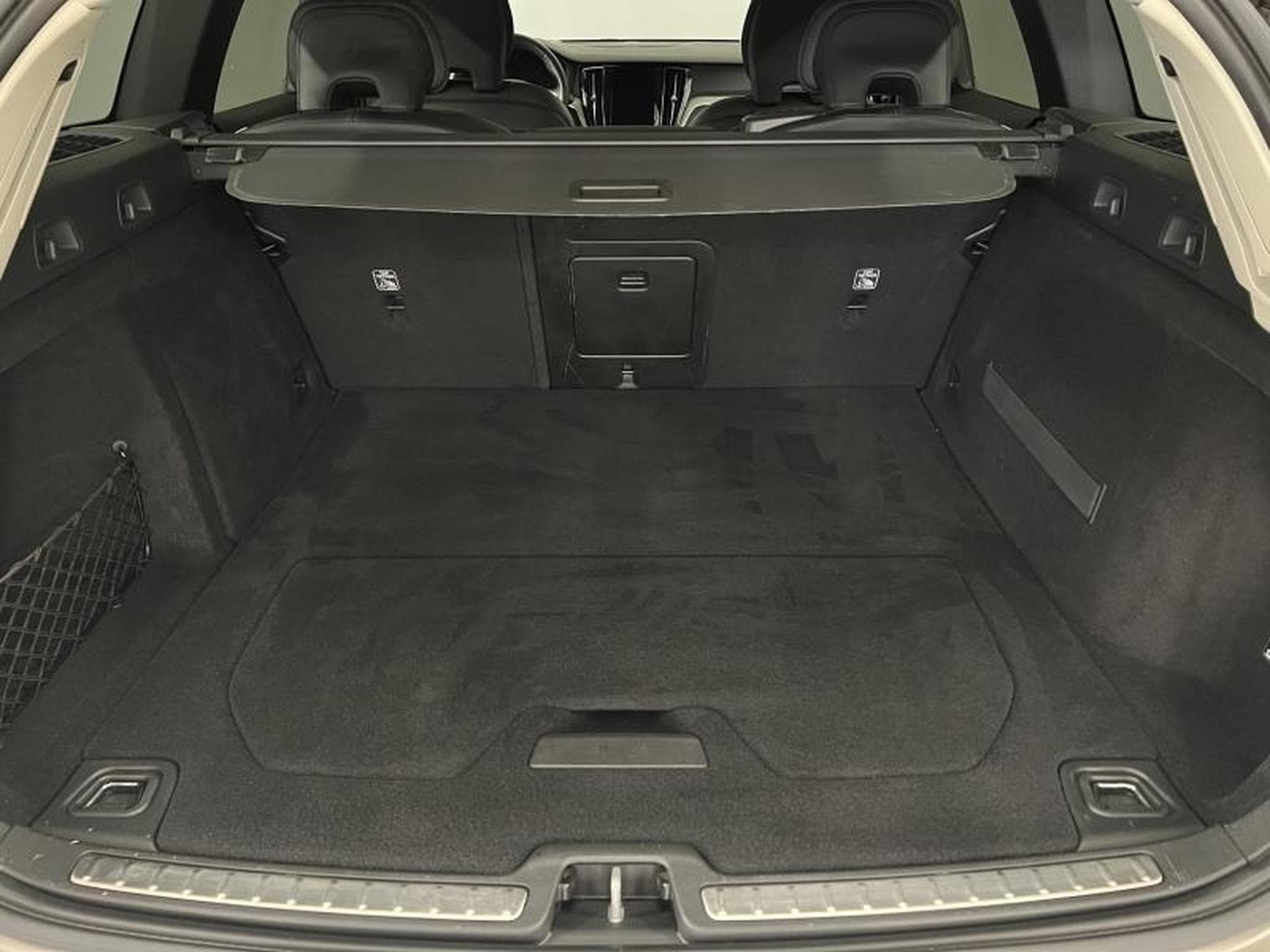 Volvo V60 Inscription (2018) - Photo 20