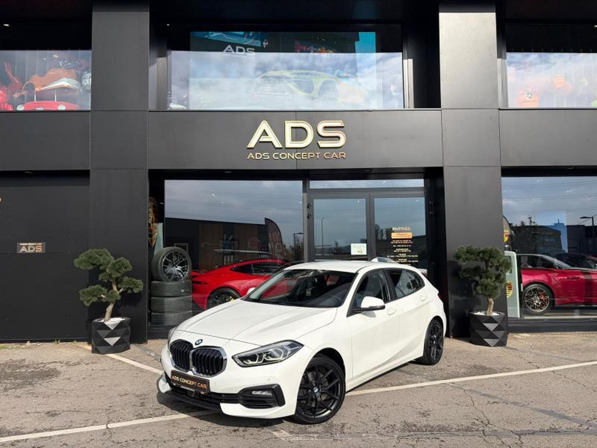 BMW 118 i 1.5 140ch/Sièges chauffants/CarPlay (2020) - Photo 1