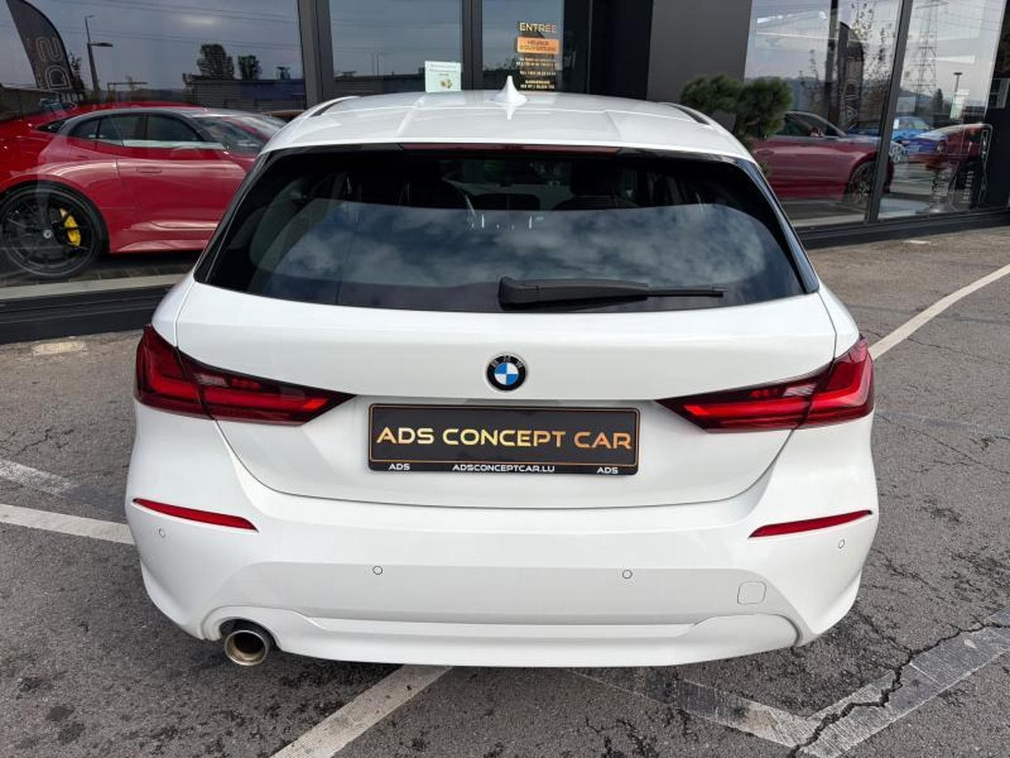 BMW 118 i 1.5 140ch/Sièges chauffants/CarPlay (2020) - Photo 16