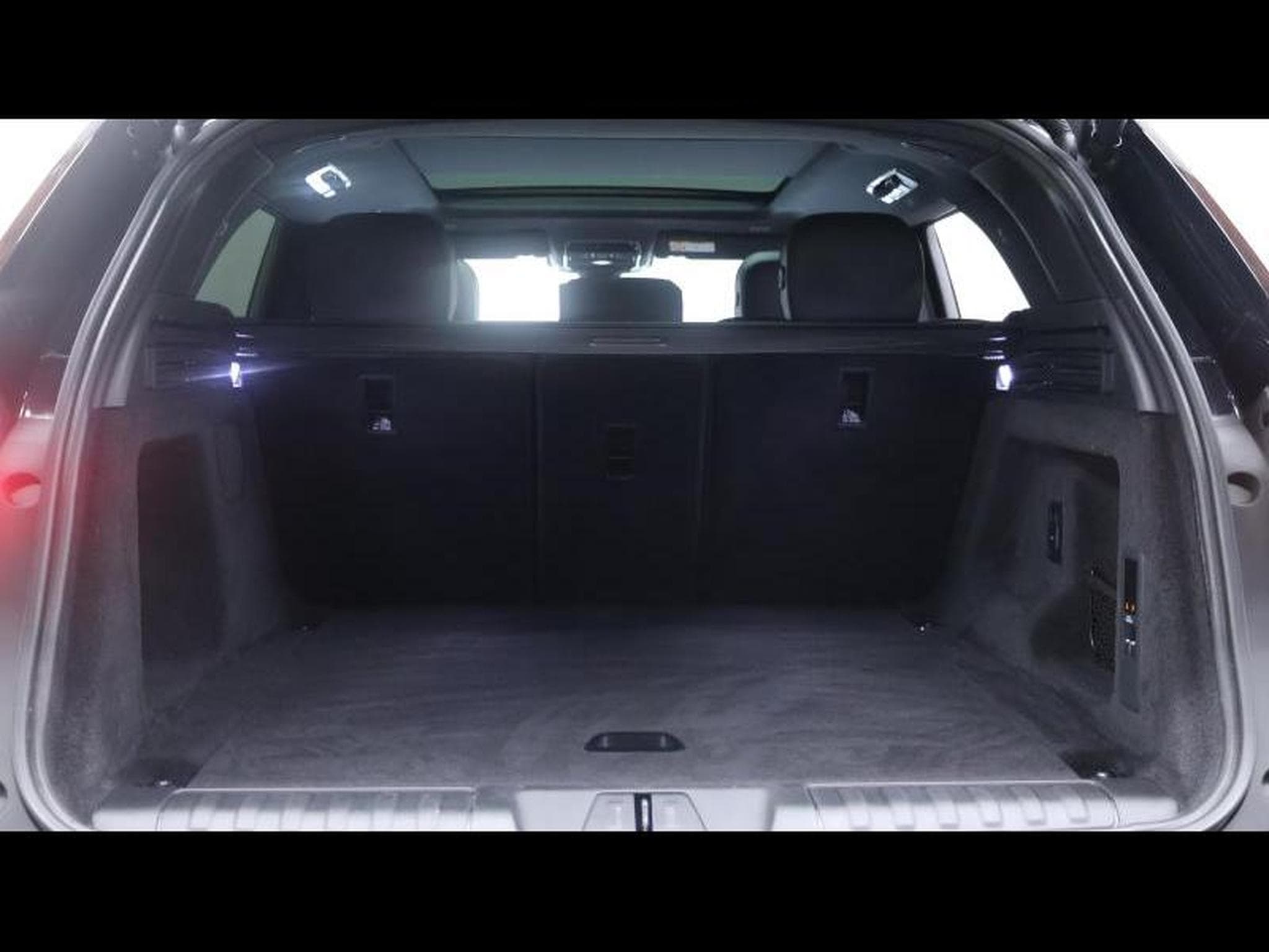 Land-Rover Range Rover Sport D250 S AWD Auto (2025) - Photo 8