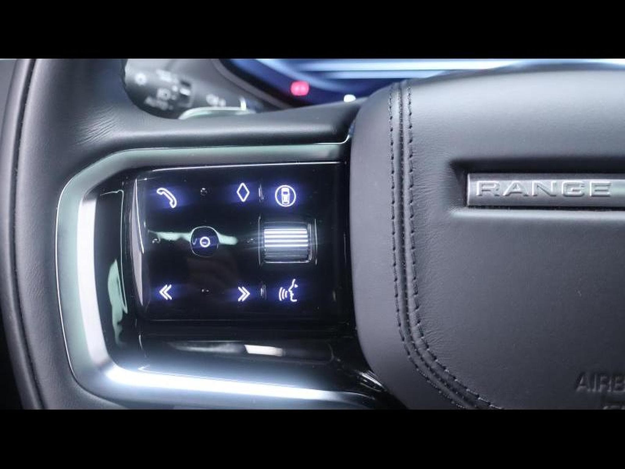 Land-Rover Range Rover Sport D250 S AWD Auto (2025) - Photo 24
