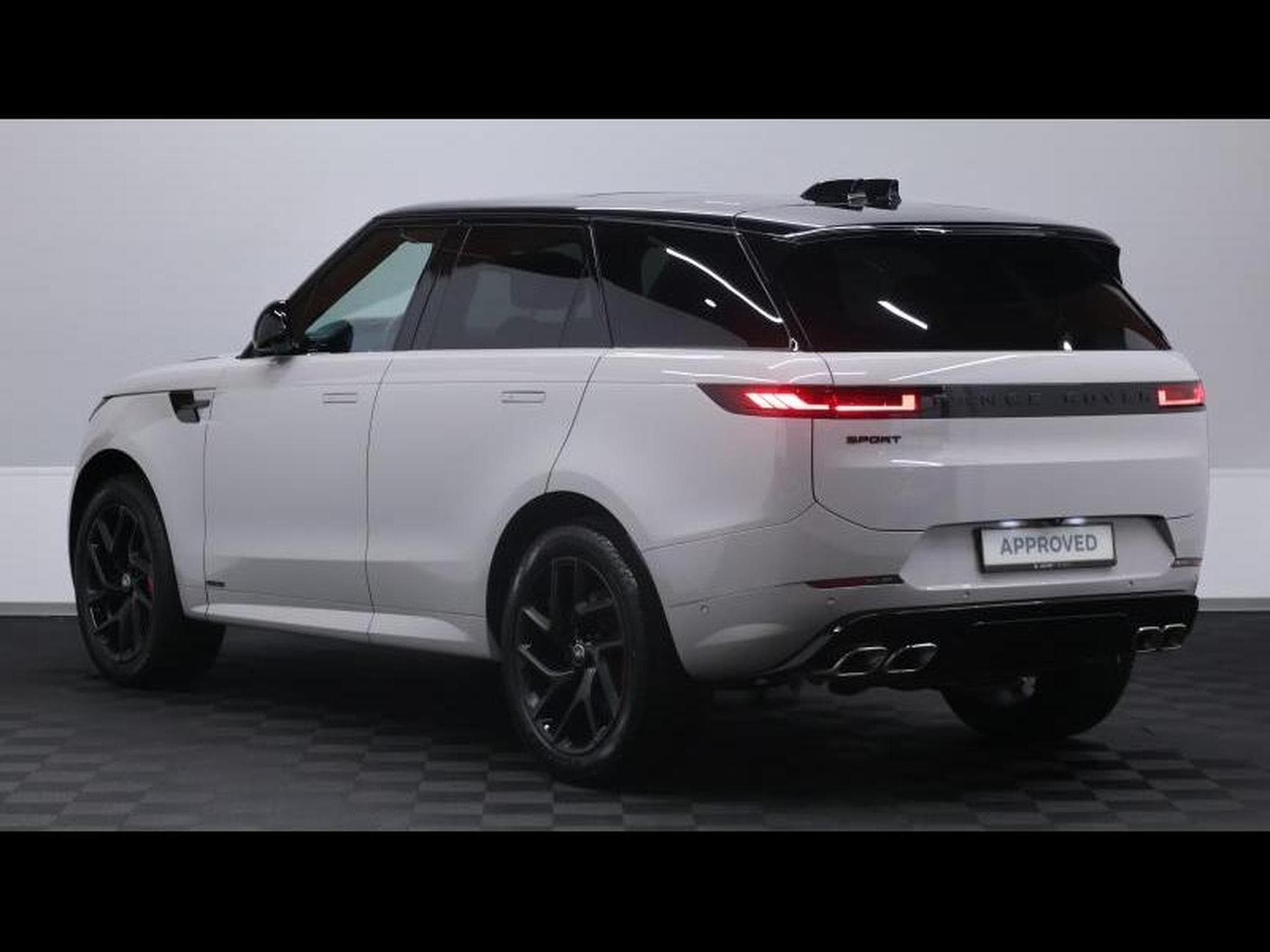 Land-Rover Range Rover Sport P530 Autobiography (2026) - Photo 6