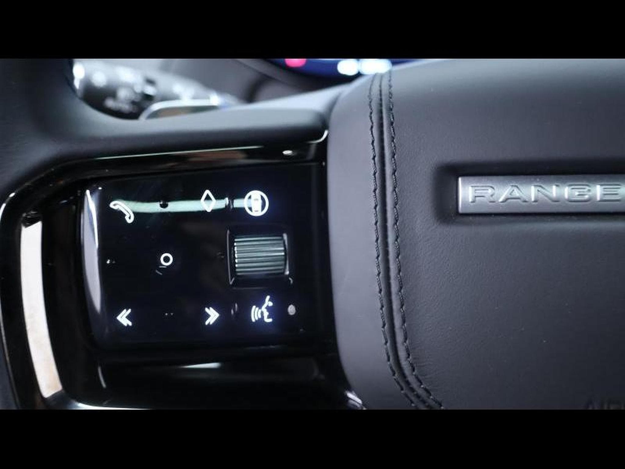 Land-Rover Range Rover Sport P530 Autobiography (2026) - Photo 24