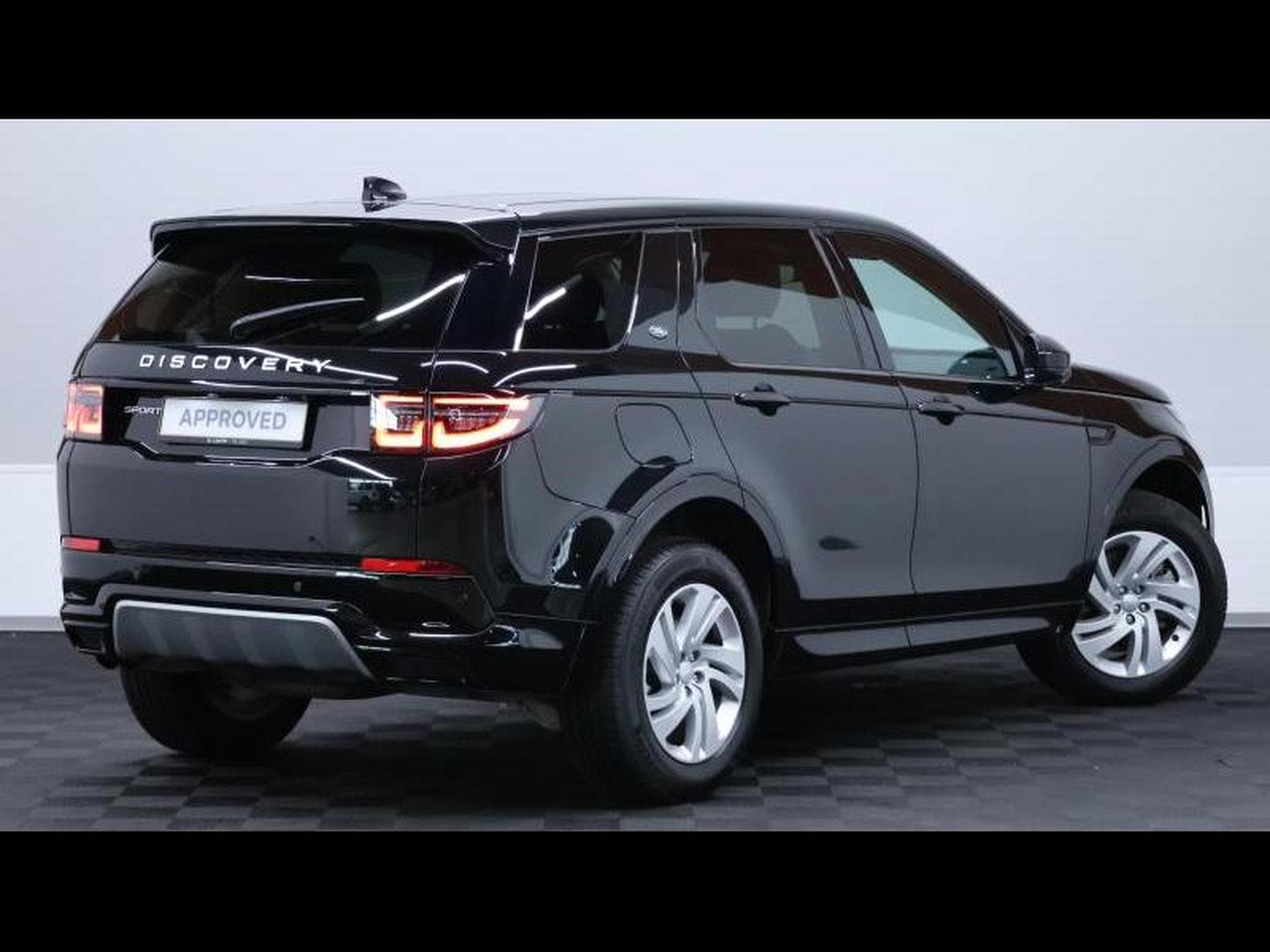 Land-Rover Discovery Sport D165 AWD Auto 7places (2025) - Photo 5
