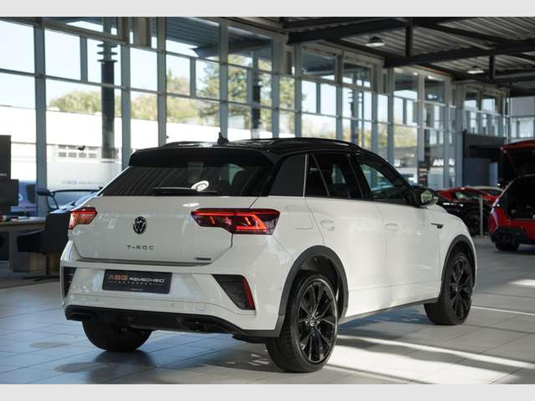 VW T-Roc R Line 4M DSG *19 *Pano*IQ*Digital*Beats (2022) - Foto 6