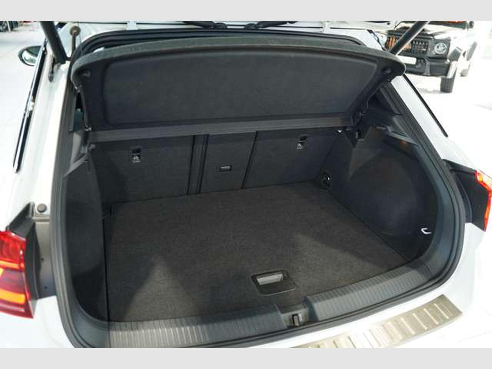 VW T-Roc R Line 4M DSG *19 *Pano*IQ*Digital*Beats (2022) - Foto 12