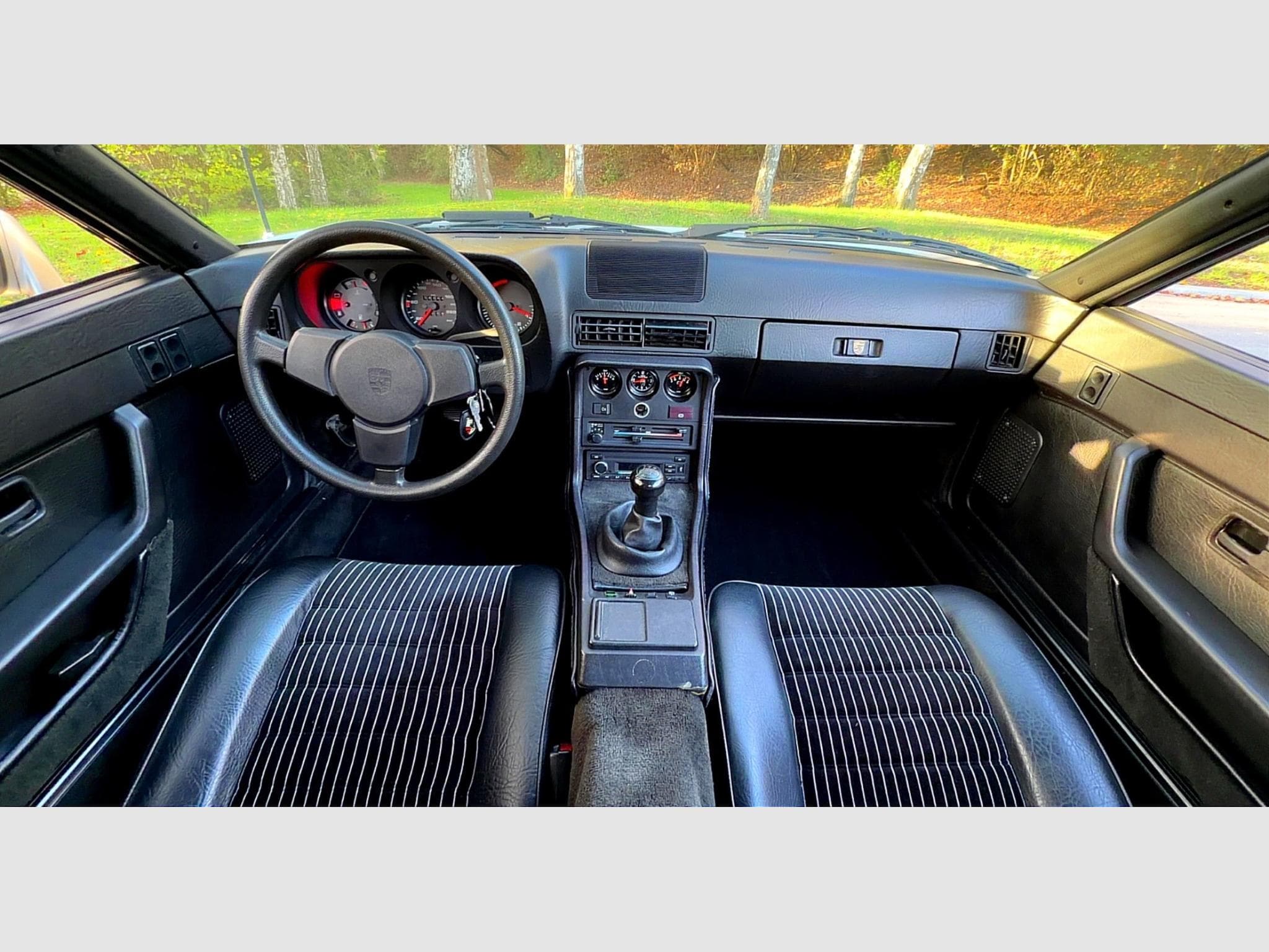 Porsche 924 2.0  5vitesses (1982) - Photo 6