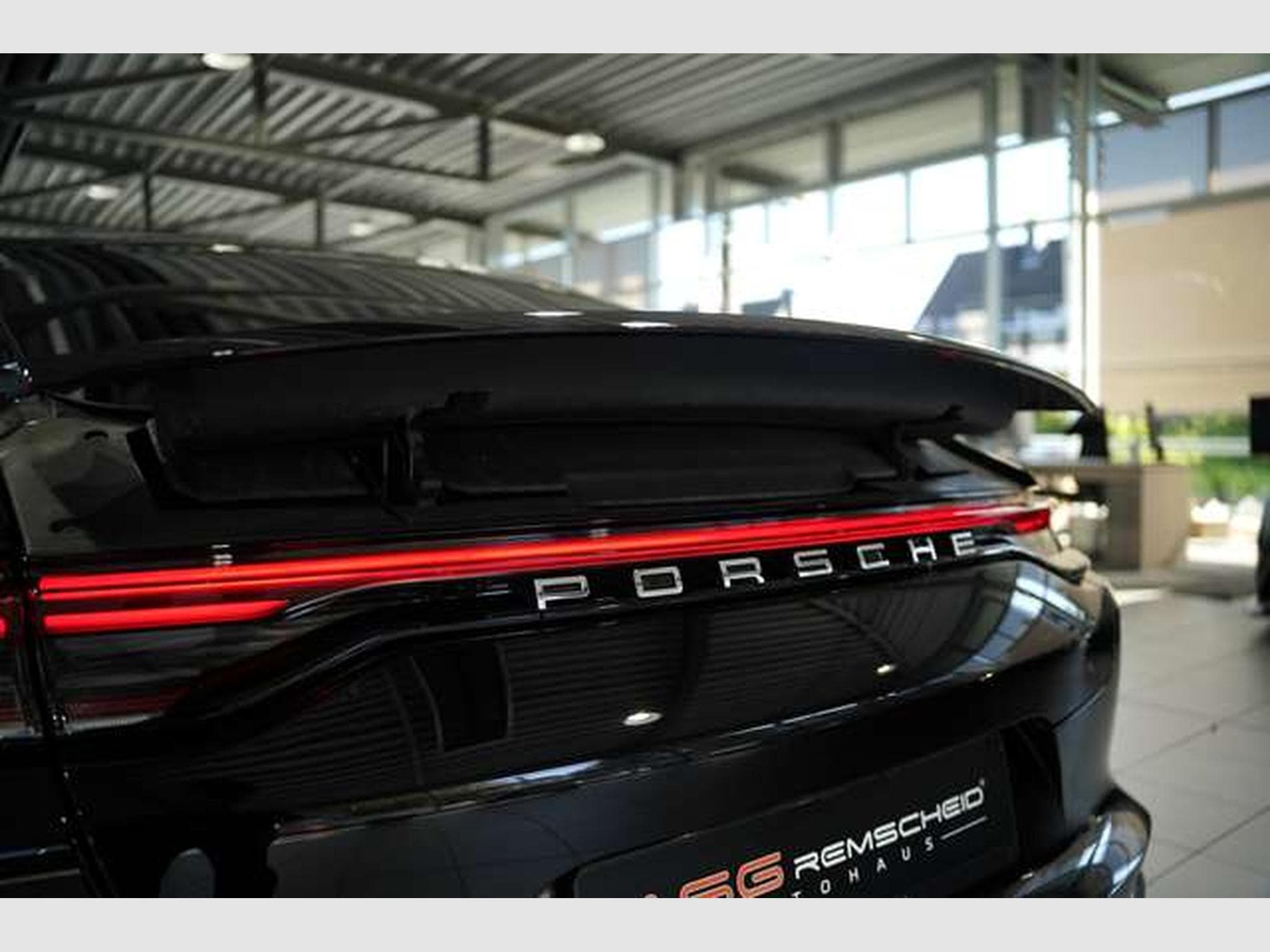 Porsche Panamera 4 E-Hybrid *2.H *21 *S-Abgas *Chrono (2021) - Foto 13
