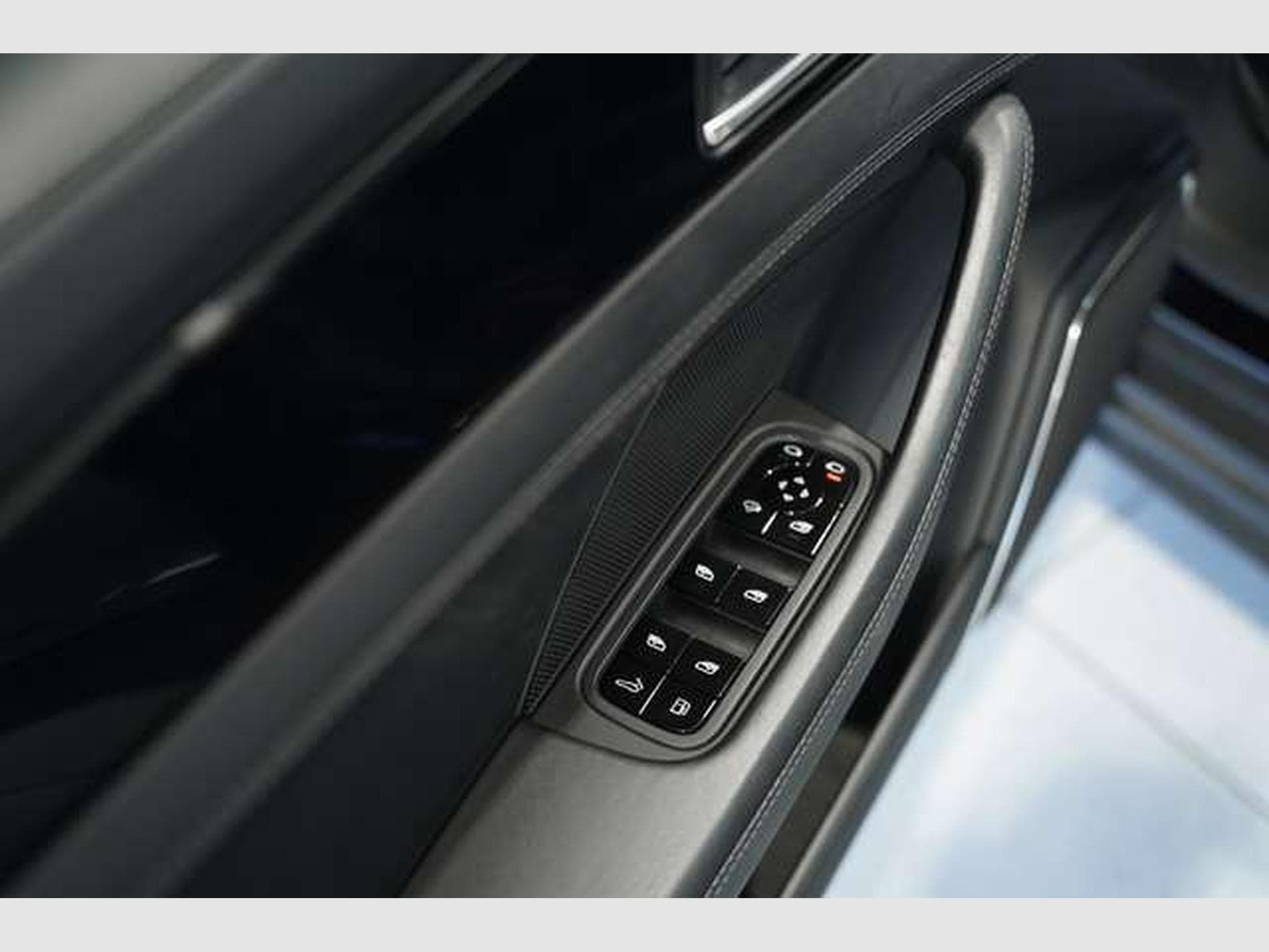 Porsche Panamera 4 E-Hybrid *2.H *21 *S-Abgas *Chrono (2021) - Foto 26