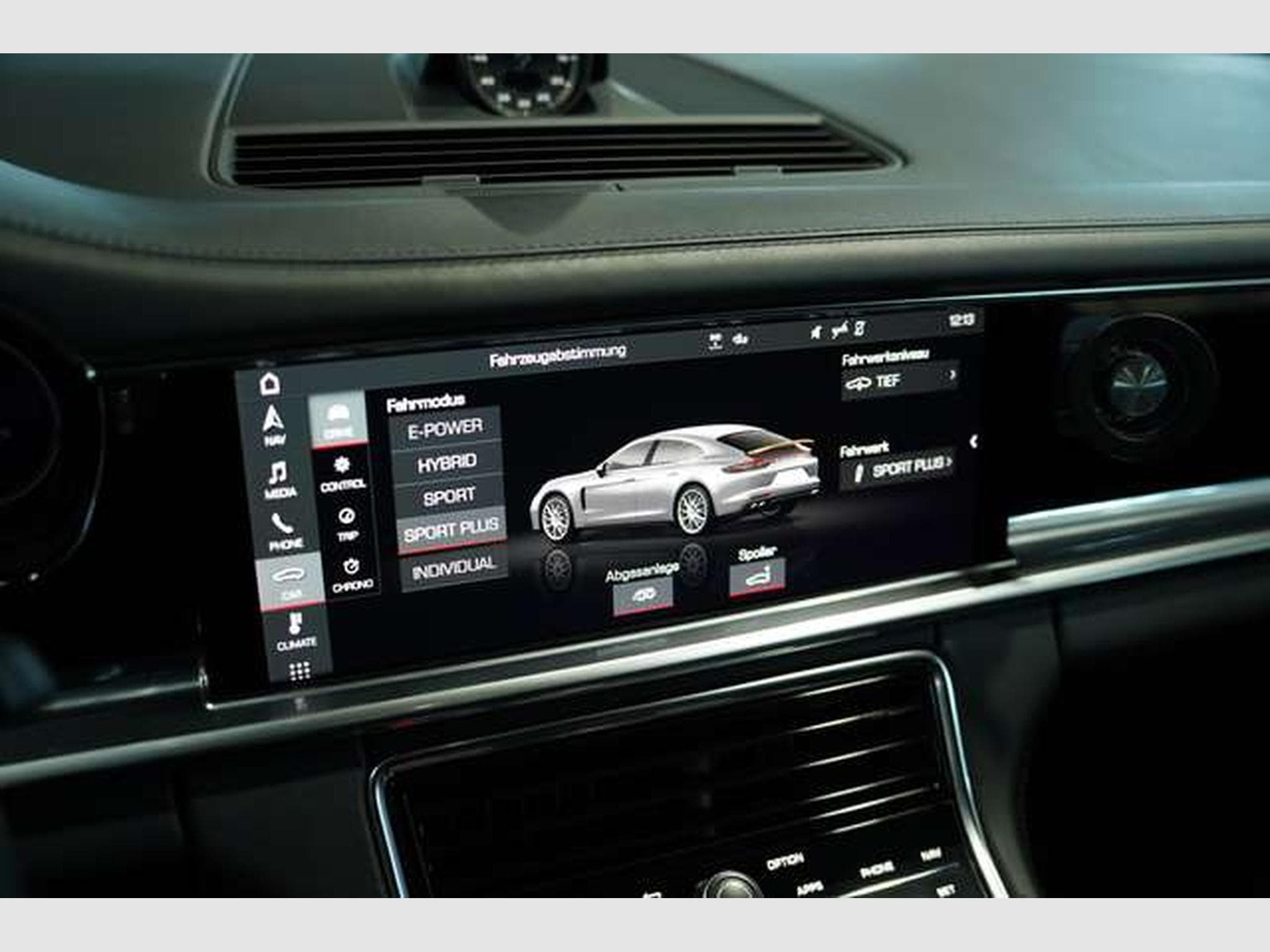 Porsche Panamera 4 E-Hybrid *2.H *21 *S-Abgas *Chrono (2021) - Foto 38