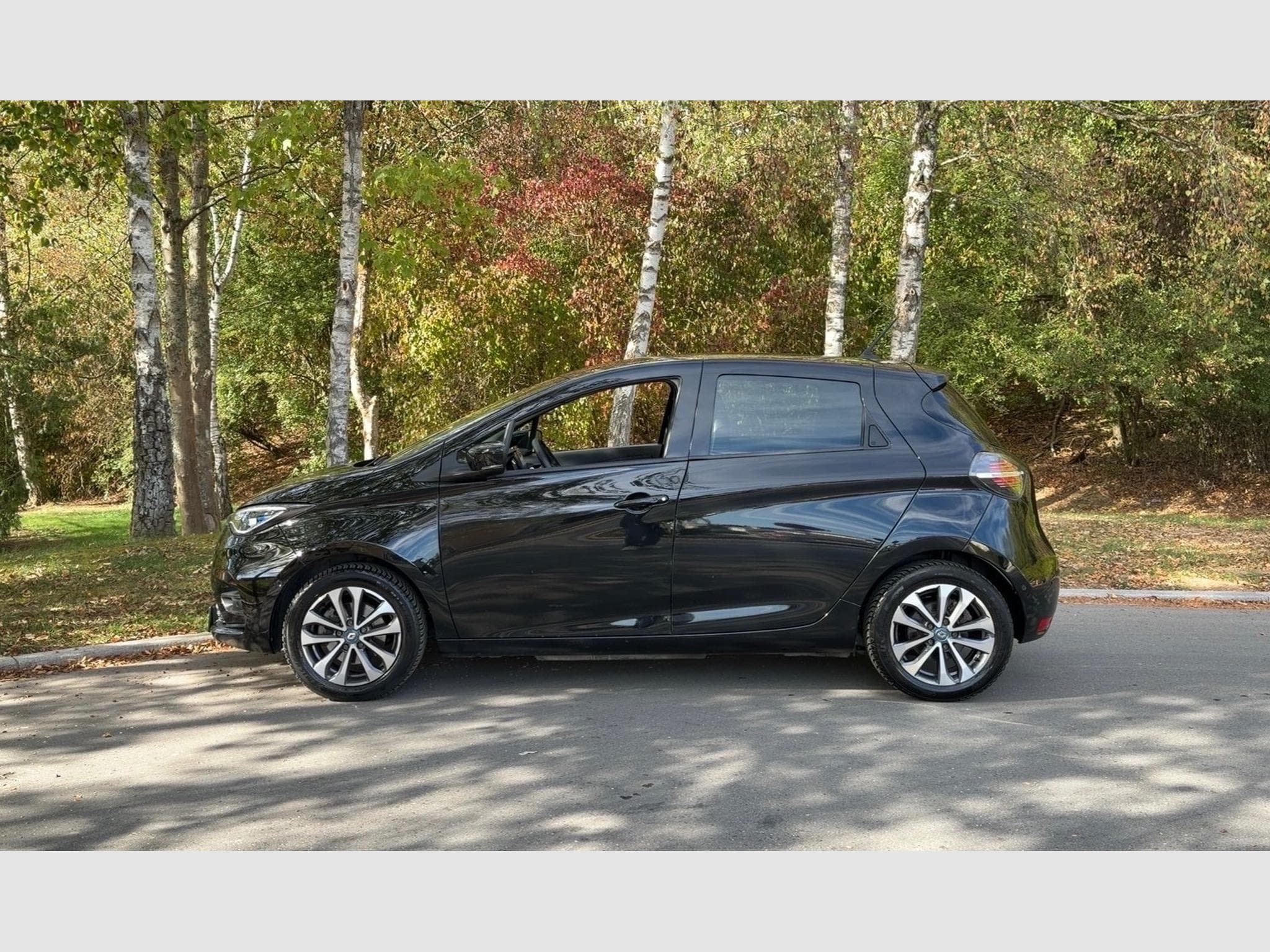 Renault Zoé 52kwh (2020) - Photo 4