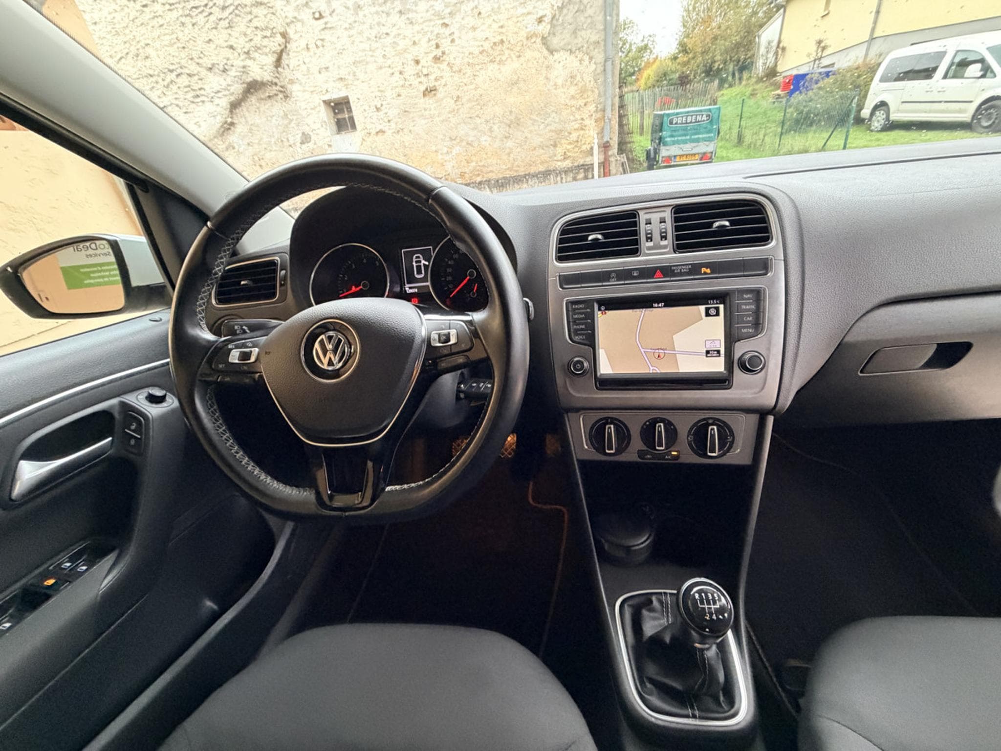 VW Polo 1.2 TSI LOUNGE Bluemotion 90cv (2015) - Foto 7