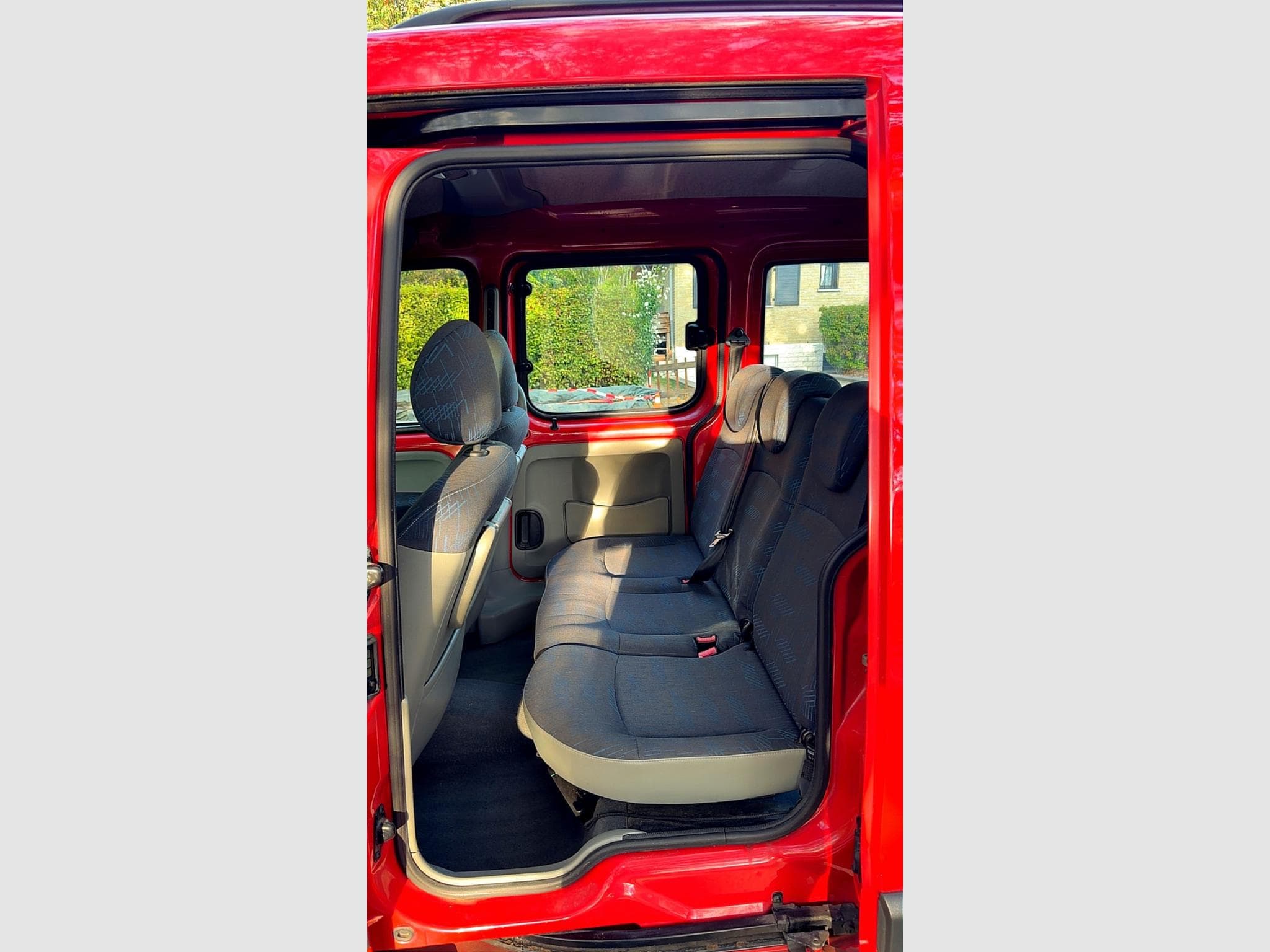 Renault Kangoo 1.6 16V (2007) - Photo 9