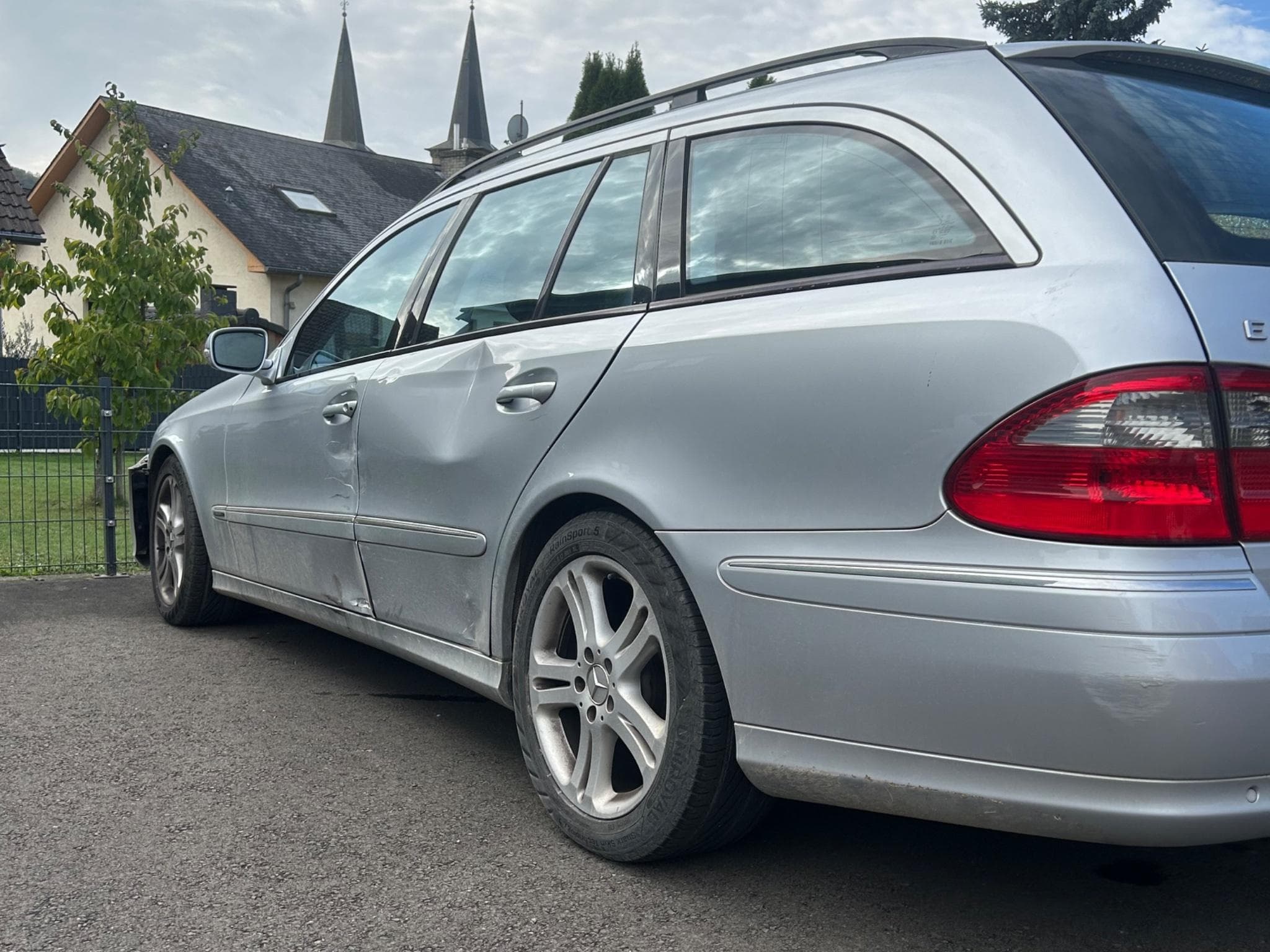 Mercedes Classe E (2008) - Photo 1