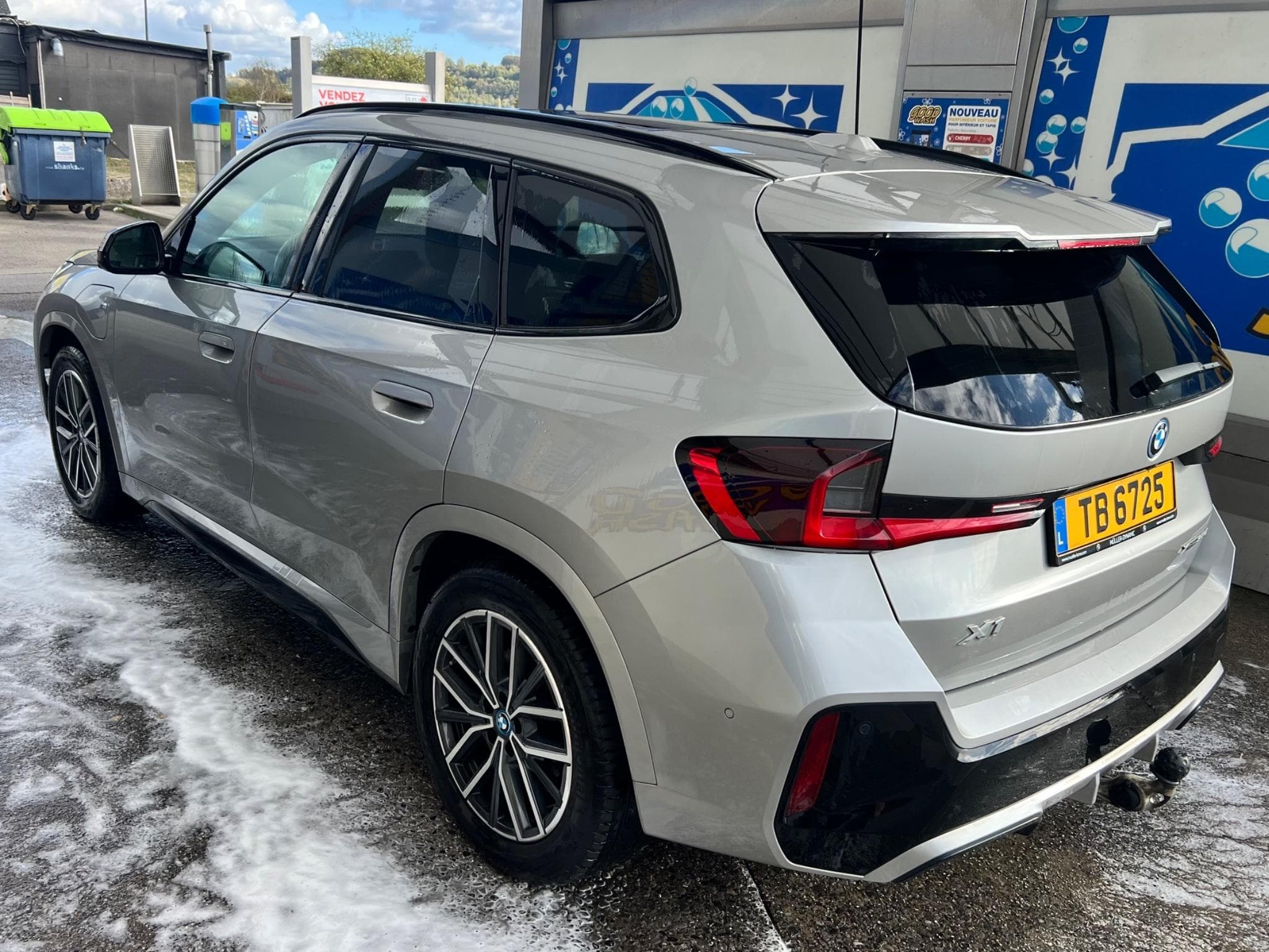 BMW X1 xdrive 30e M-Sport (2024) - Foto 4