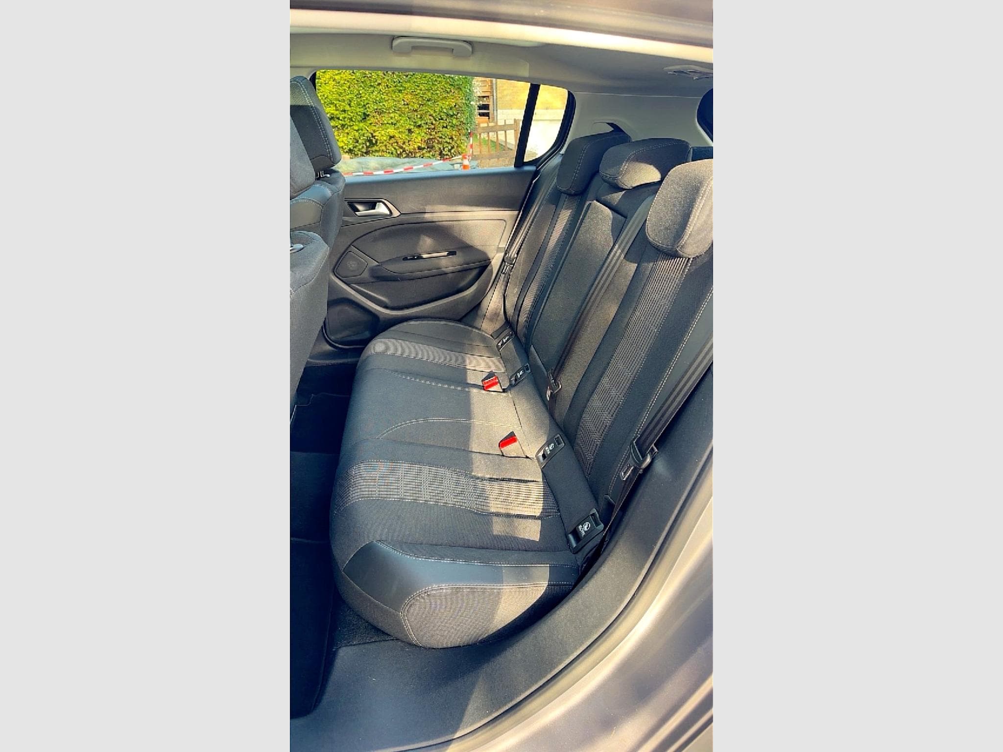 Peugeot 308 1.5 hdi Auto. (2019) - Photo 9