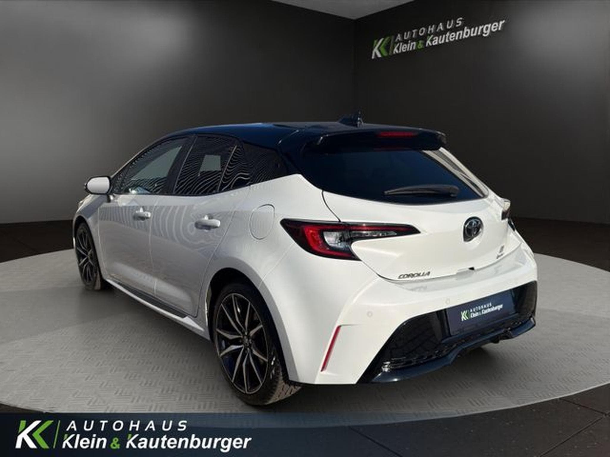 Toyota Corolla Corolla 1.8 GR Sport +VIRTUAL+KAMERA+WINTERPAKET (2025) - Photo 7