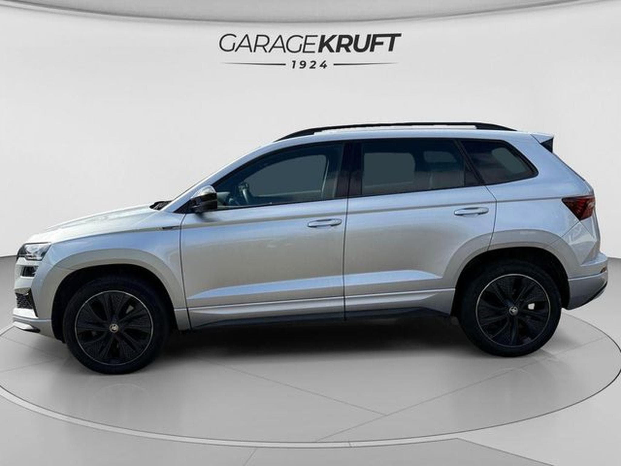 Skoda Karoq Karoq Sportline 1.5 TSI - AHK, Navi, R-View (2023) - Foto 2