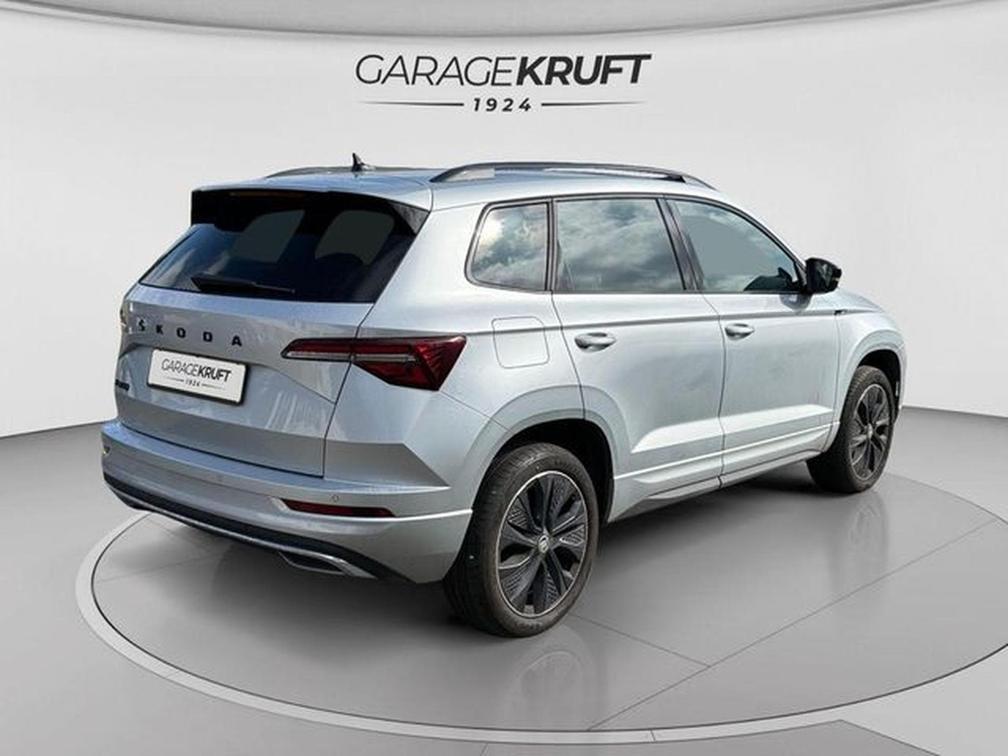 Skoda Karoq Karoq Sportline 1.5 TSI - AHK, Navi, R-View (2023) - Foto 6
