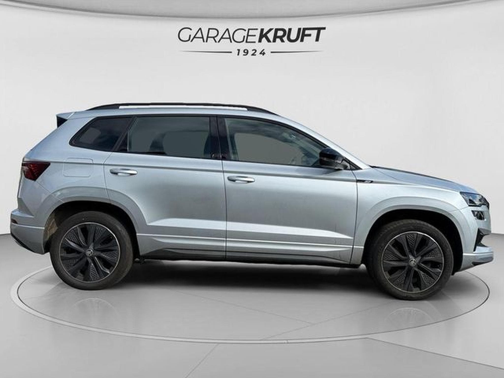 Skoda Karoq Karoq Sportline 1.5 TSI - AHK, Navi, R-View (2023) - Foto 7