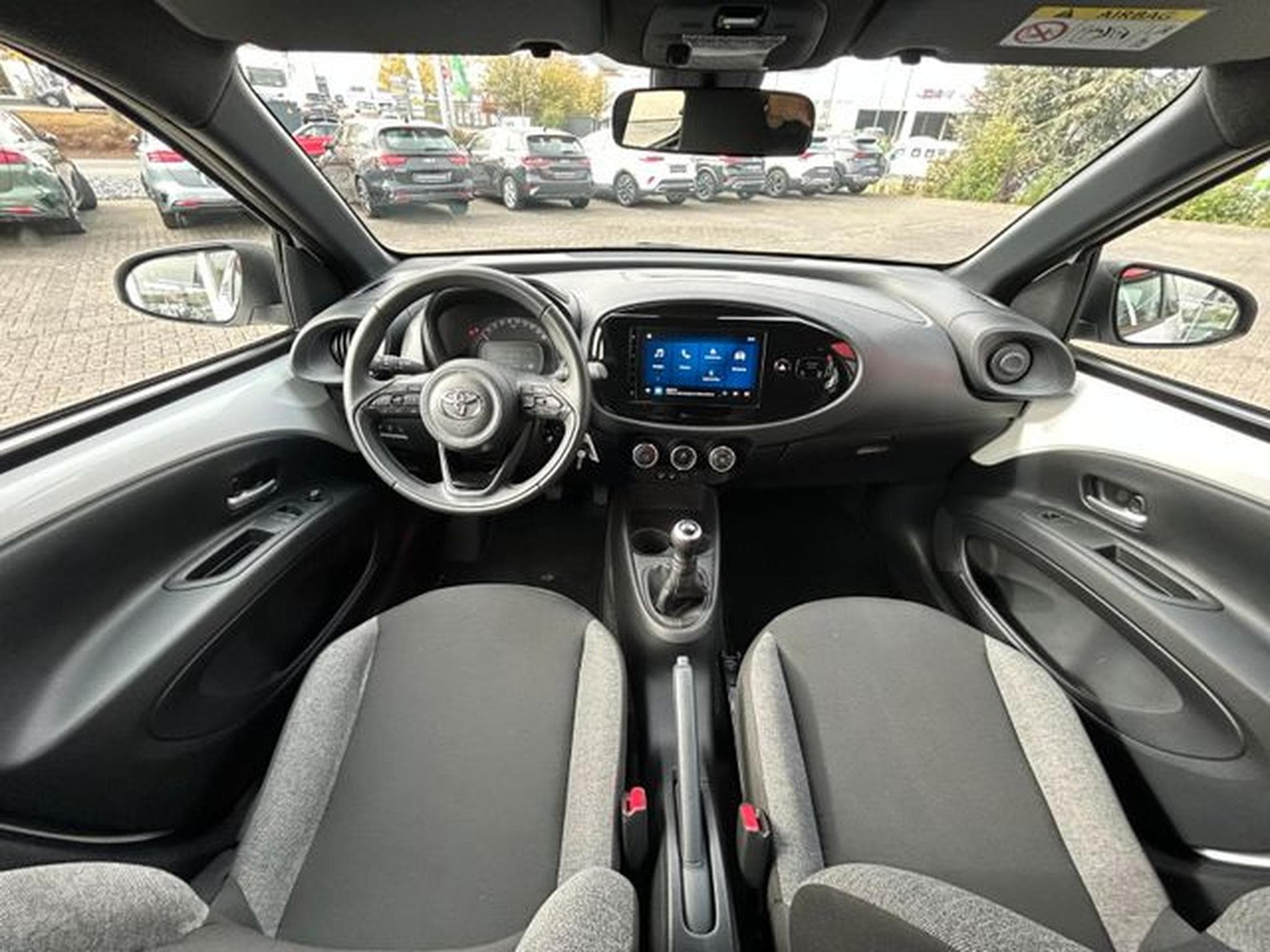 Toyota Aygo Aygo X 1,0 VVT-i Business SHZ Kamera DAB  Klima (2025) - Foto 12