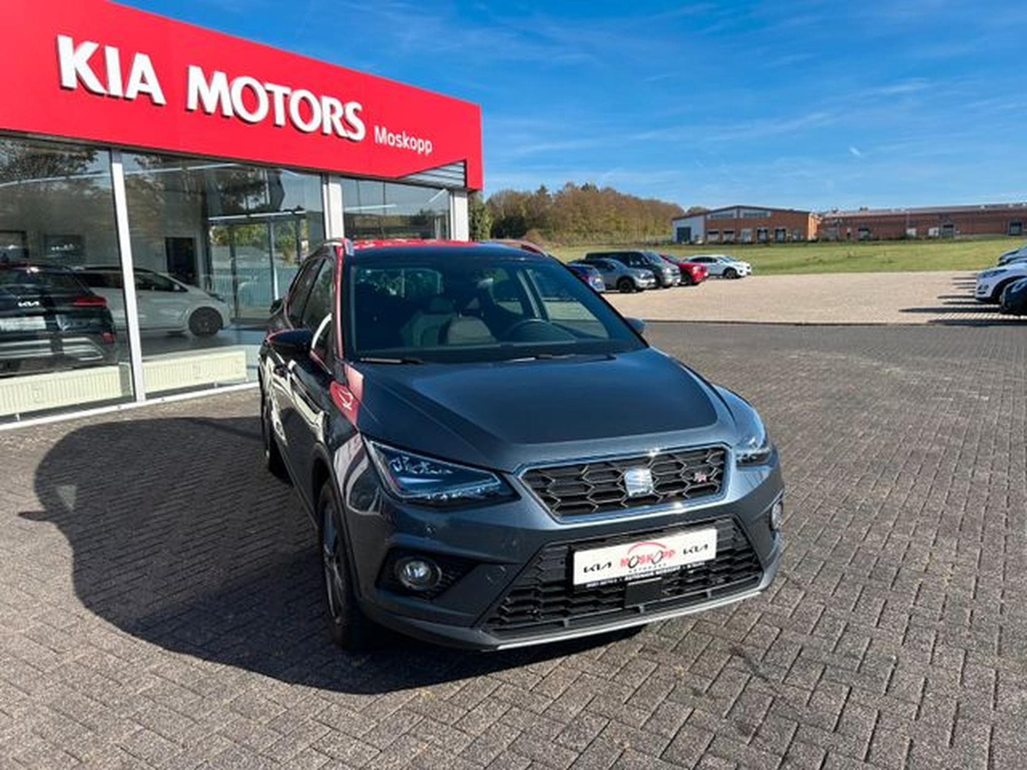 Seat Arona Arona FR 1,0TSI Navi Kamera SHZ LED CarPlay DAB (2018) - Foto 1