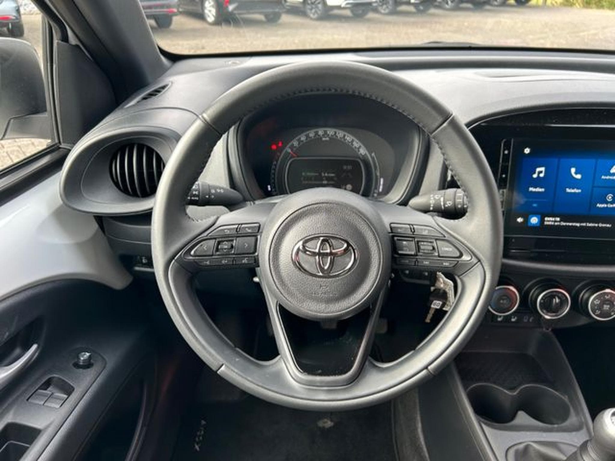Toyota Aygo Aygo X 1,0 VVT-i Business SHZ Kamera DAB  Klima (2025) - Foto 14