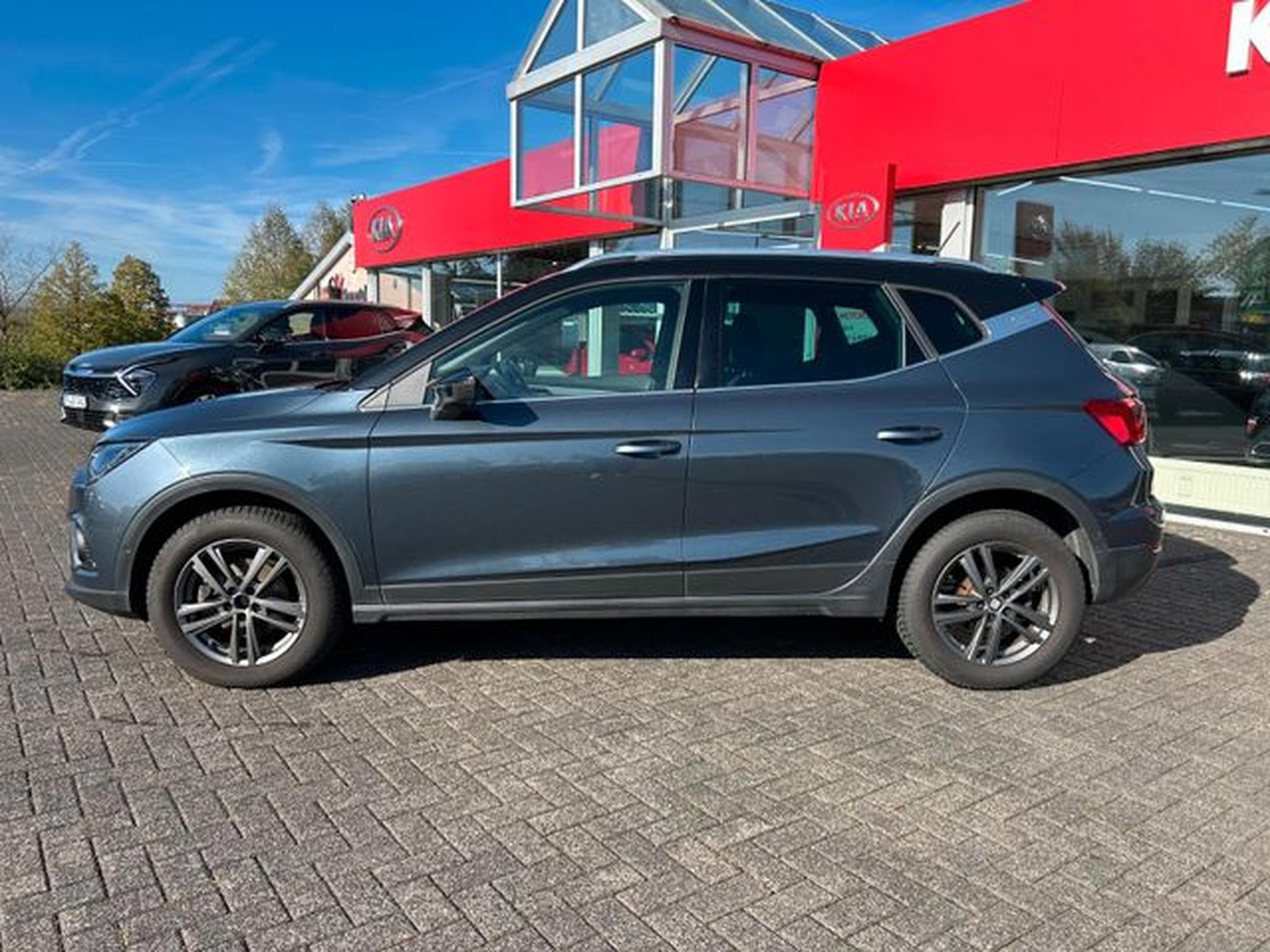 Seat Arona Arona FR 1,0TSI Navi Kamera SHZ LED CarPlay DAB (2018) - Foto 4