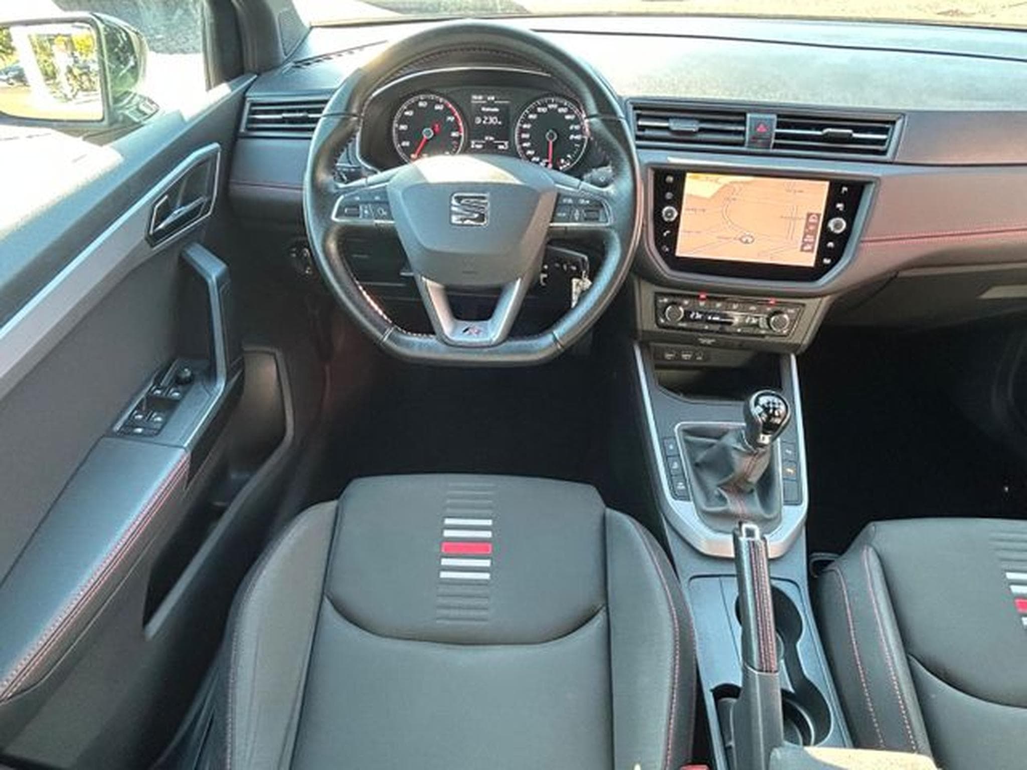 Seat Arona Arona FR 1,0TSI Navi Kamera SHZ LED CarPlay DAB (2018) - Foto 13