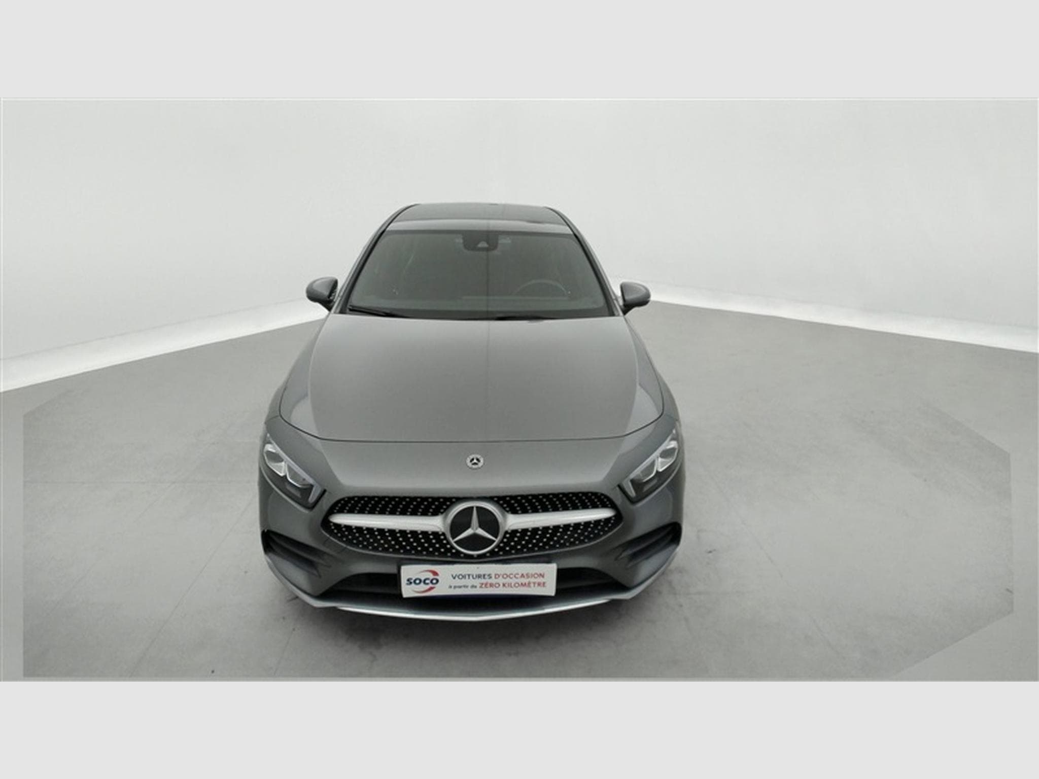 Mercedes A 200 AMG Line *NAVI/CARPLAY/Pack NIGHT/FULL LED/CAMERA/JA18* (2020) - Photo 4