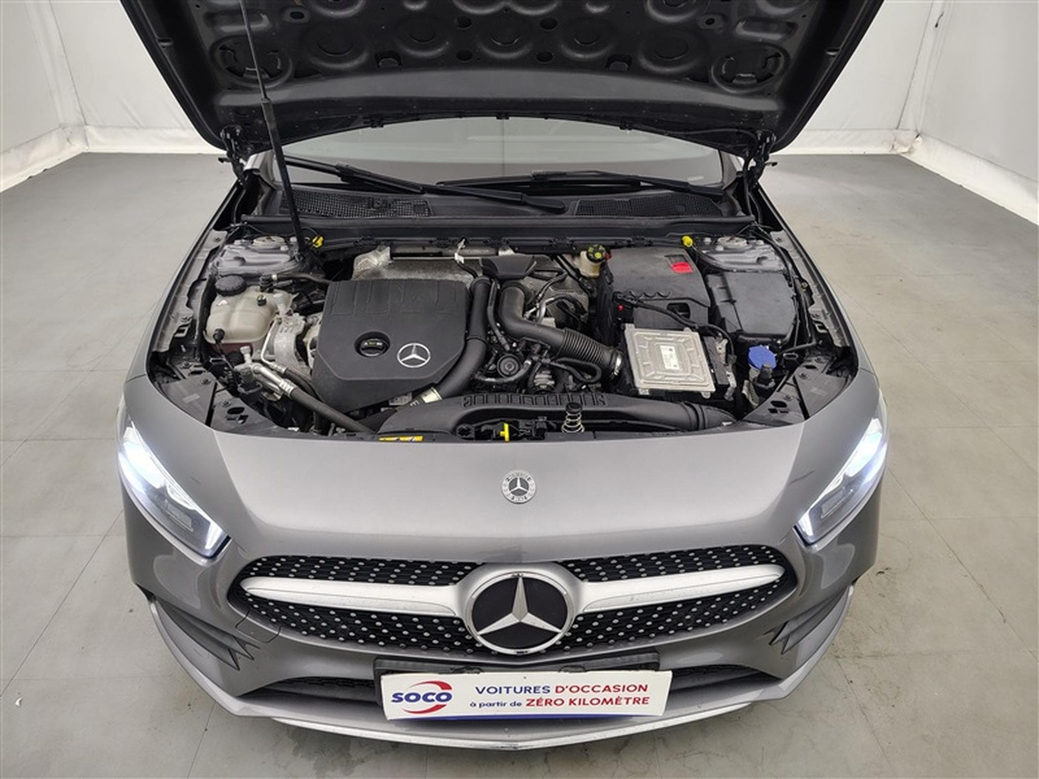 Mercedes A 200 AMG Line *NAVI/CARPLAY/Pack NIGHT/FULL LED/CAMERA/JA18* (2020) - Photo 18