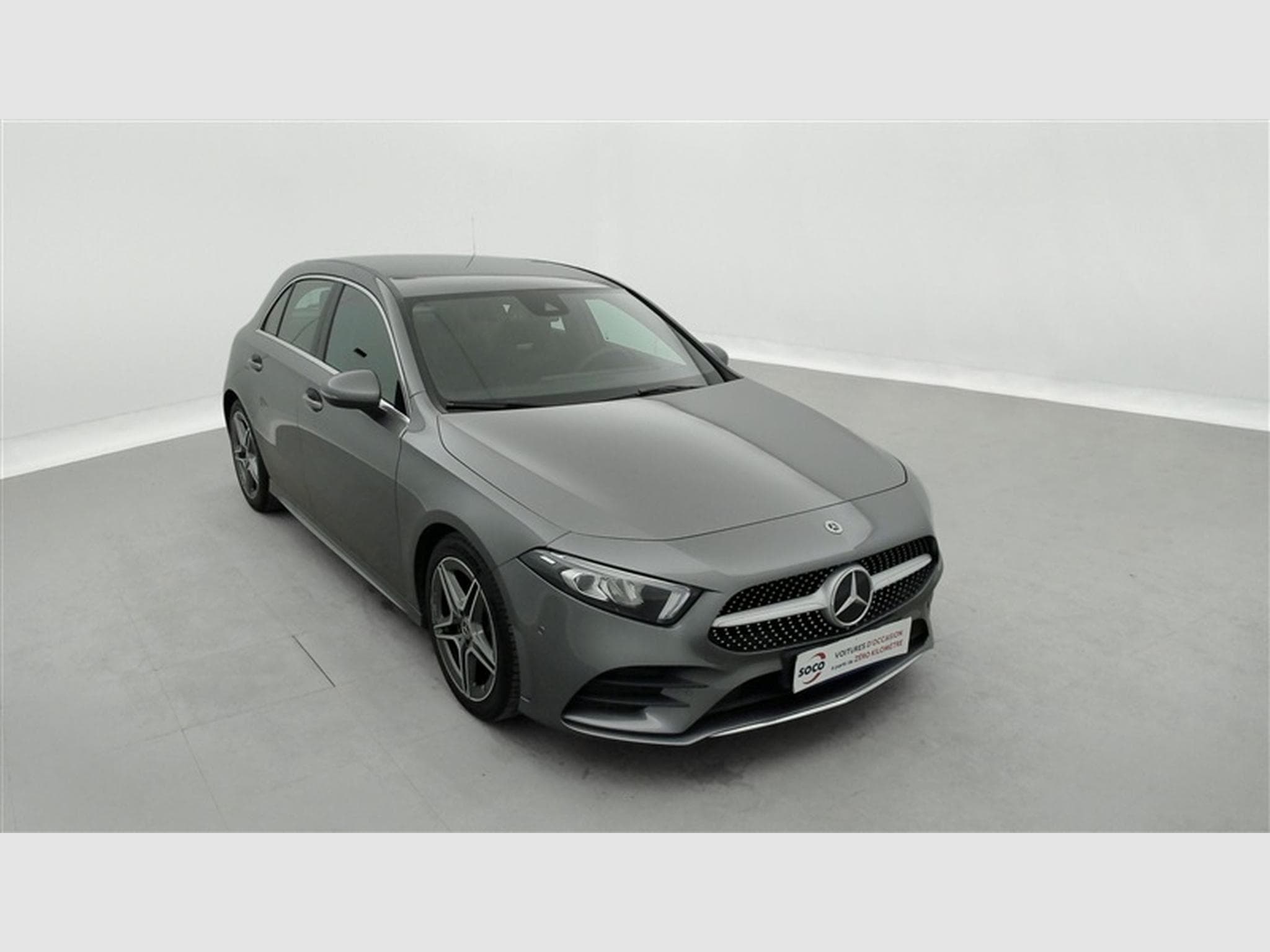 Mercedes A 200 AMG Line *NAVI/CARPLAY/Pack NIGHT/FULL LED/CAMERA/JA18* (2020) - Photo 20