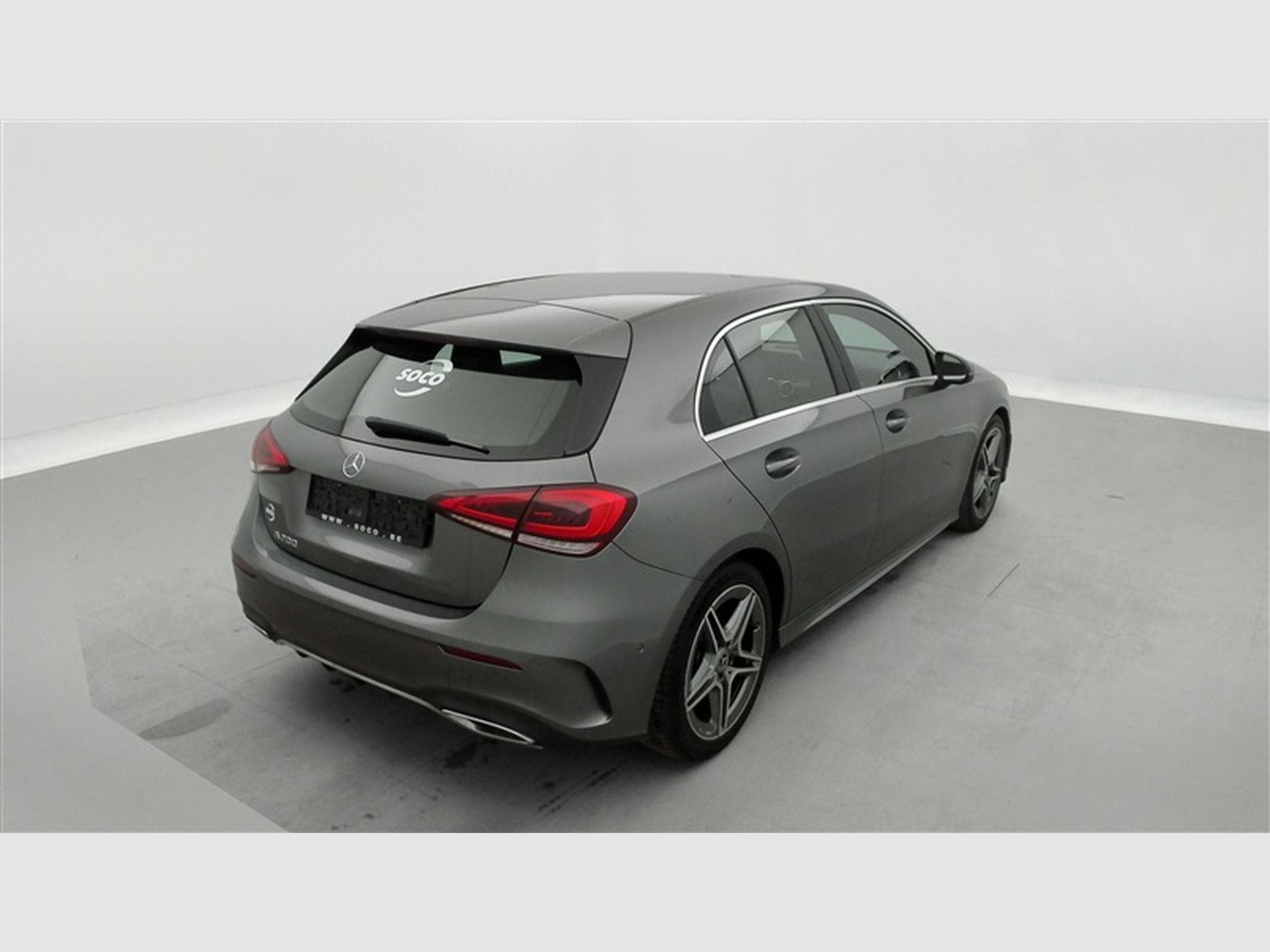 Mercedes A 200 AMG Line *NAVI/CARPLAY/Pack NIGHT/FULL LED/CAMERA/JA18* (2020) - Photo 24