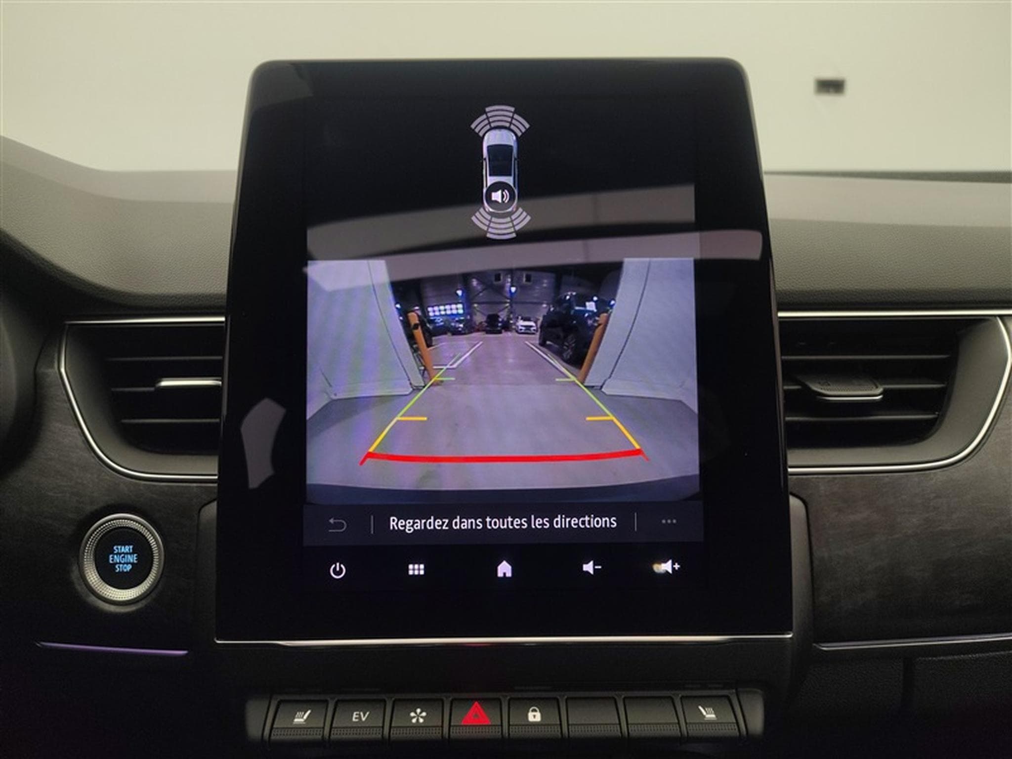 Renault Arkana 1.6i E-TECH HEV Esprit Alpine **CAM/NAVI/LED/CARPLAY** (2026) - Photo 18
