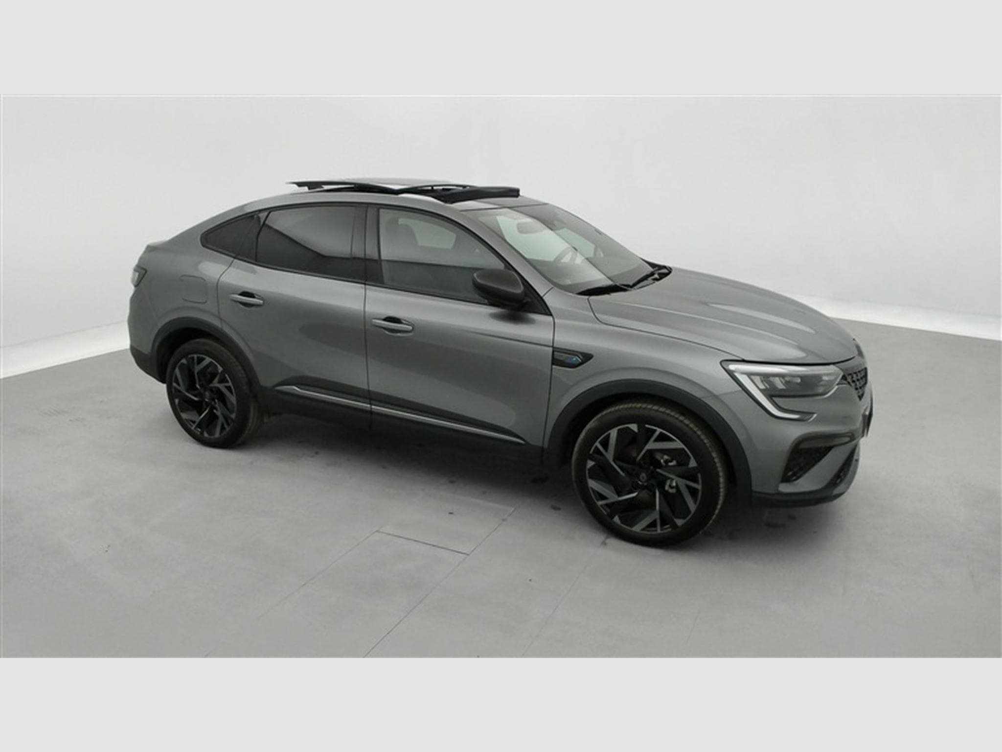 Renault Arkana 1.6i E-TECH HEV Esprit Alpine **CAM/NAVI/LED/CARPLAY** (2026) - Photo 24