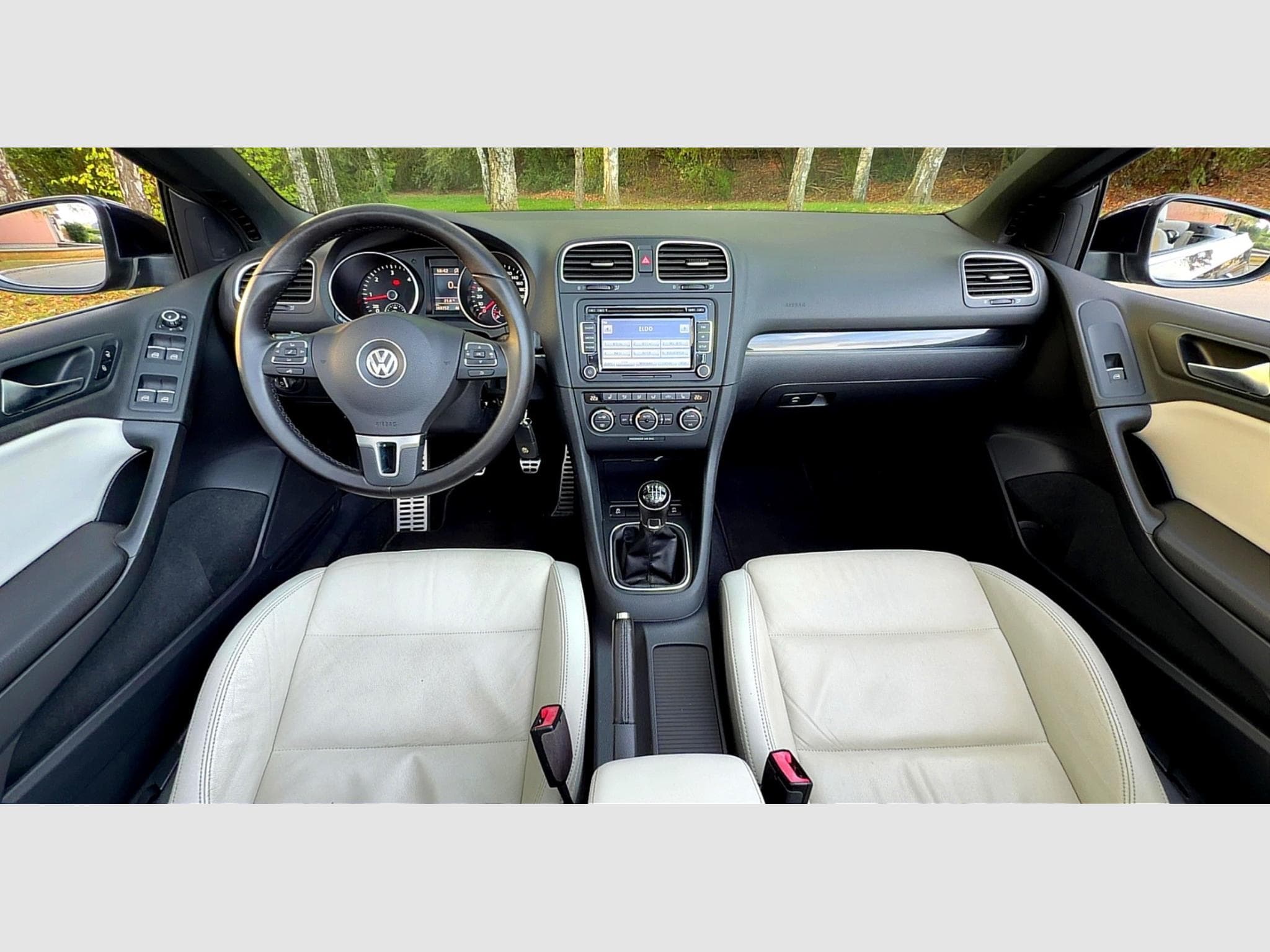 VW Golf 2.0 Tdi Cabriolet (2013) - Photo 6