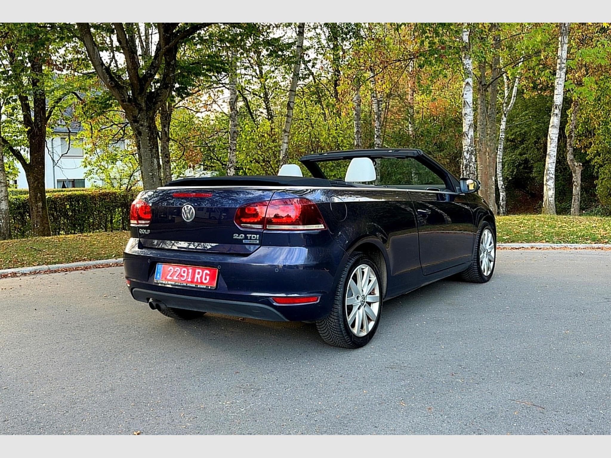 VW Golf 2.0 Tdi Cabriolet (2013) - Photo 2