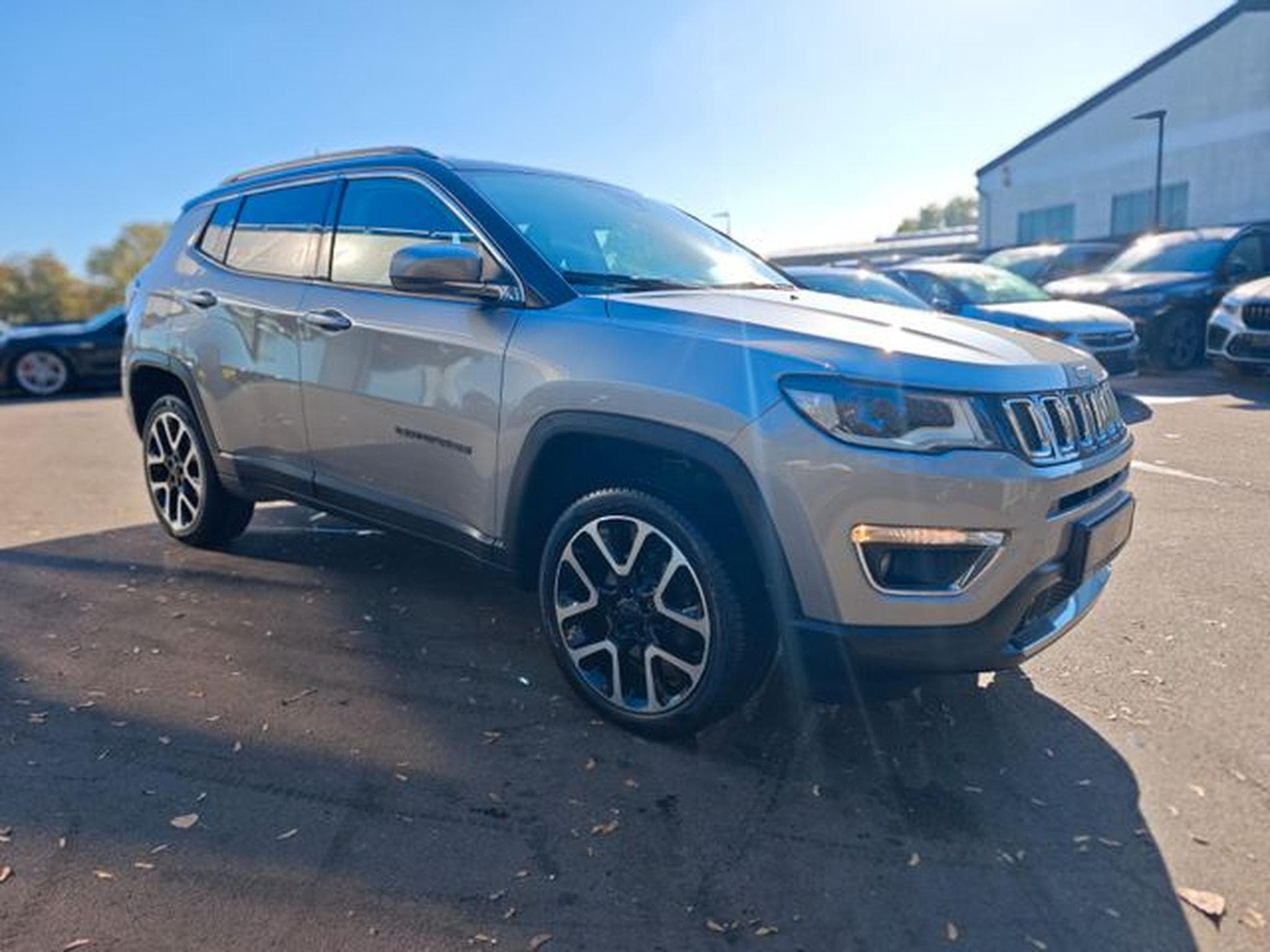 Jeep Compass COMPASS LIMITED 4WD*APPLE CAR*1. HAND*BEATS* (2017) - Foto 4