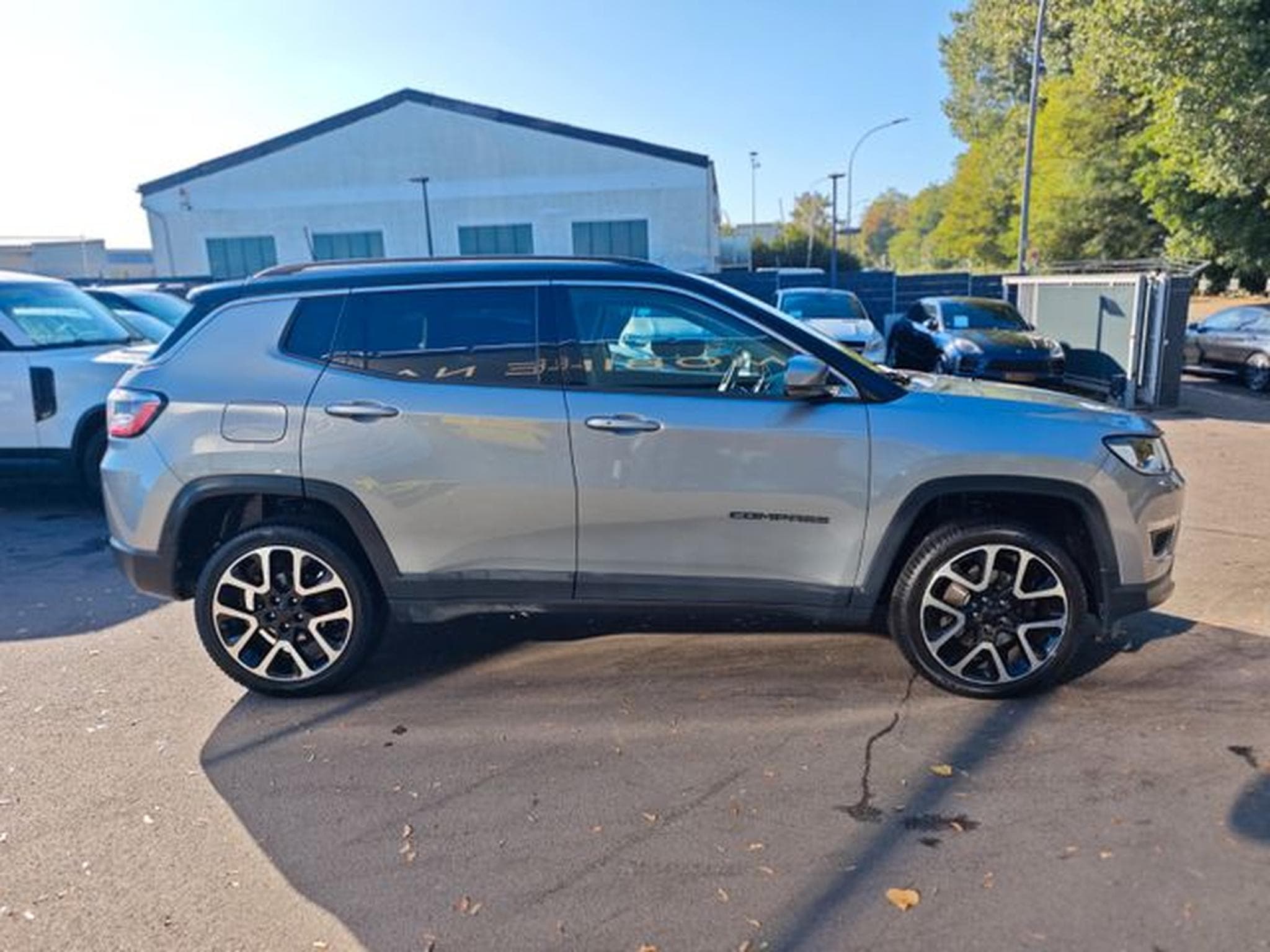 Jeep Compass COMPASS LIMITED 4WD*APPLE CAR*1. HAND*BEATS* (2017) - Foto 14