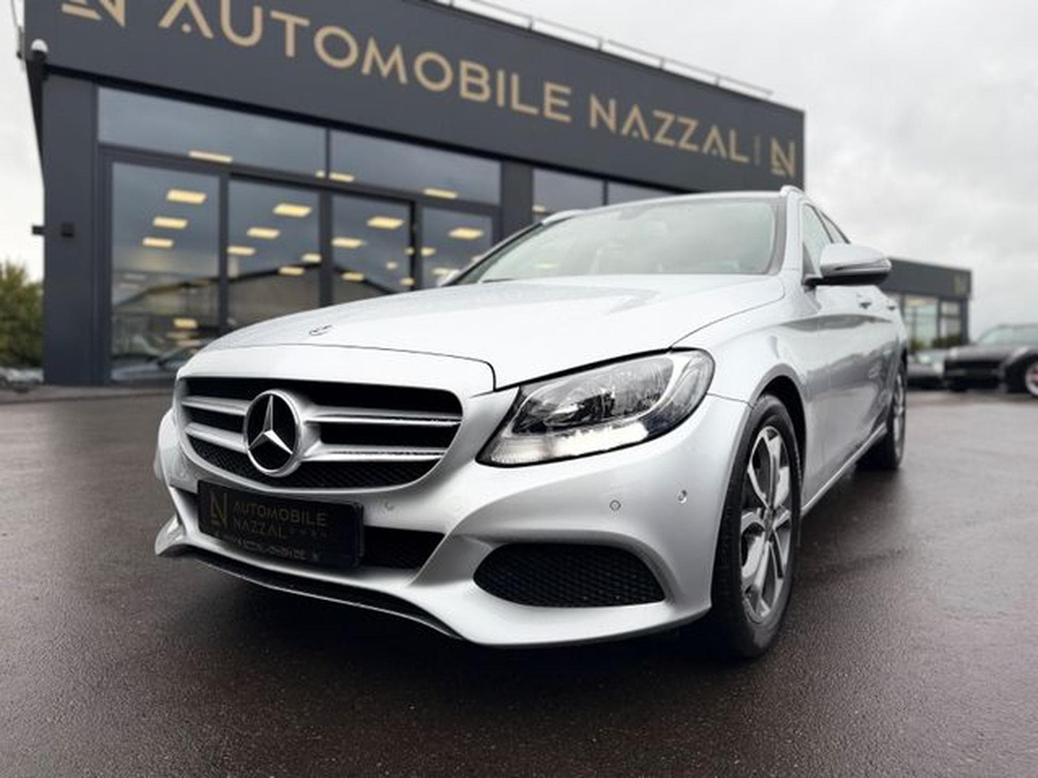 Mercedes C 180 C180 CGI T*AVANTGARDE*NAVI*SITZHEIZUNG*PDC* (2018) - Photo 2