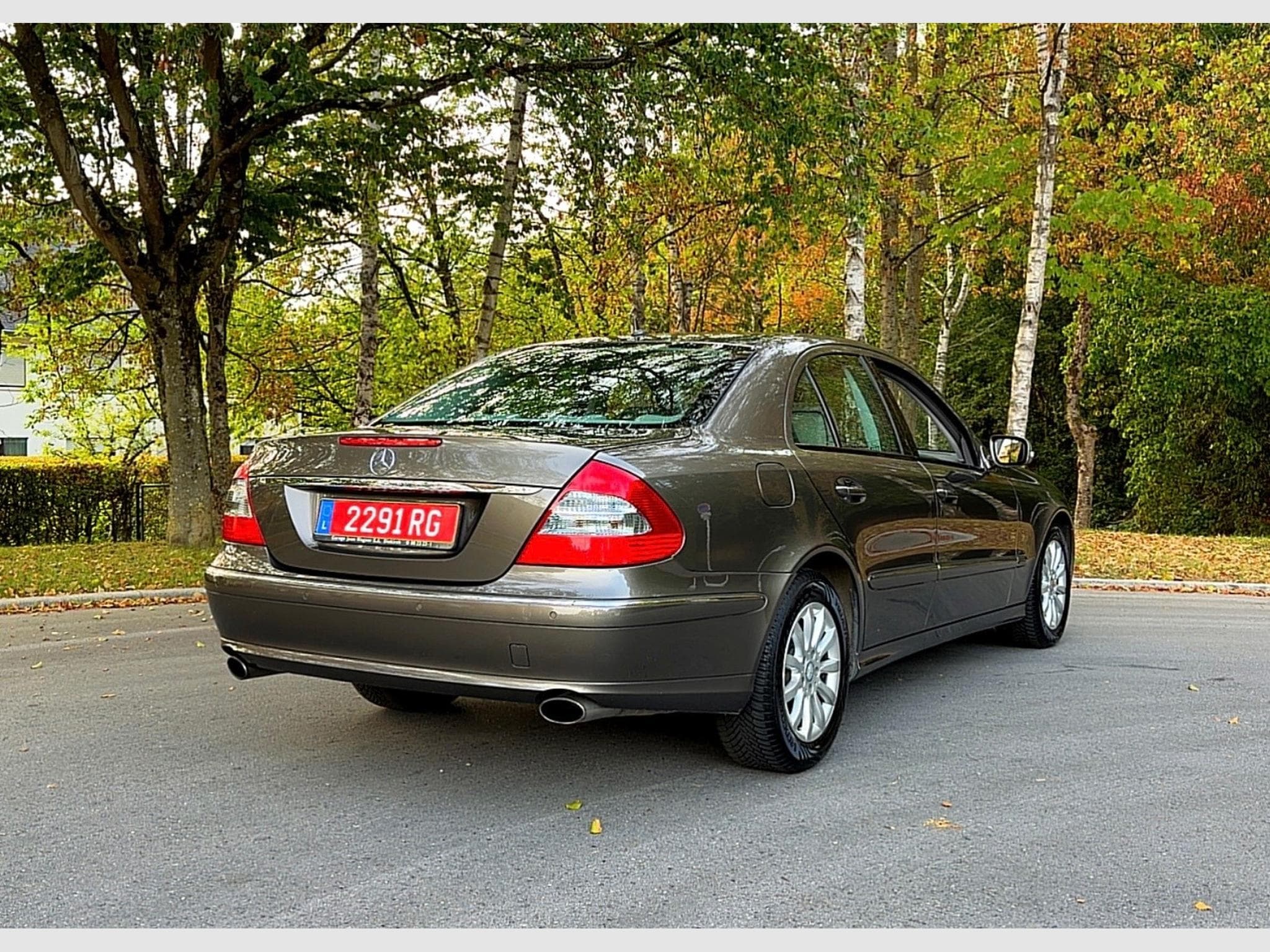 Mercedes E 350 Elegance Auto. (2008) - Photo 2