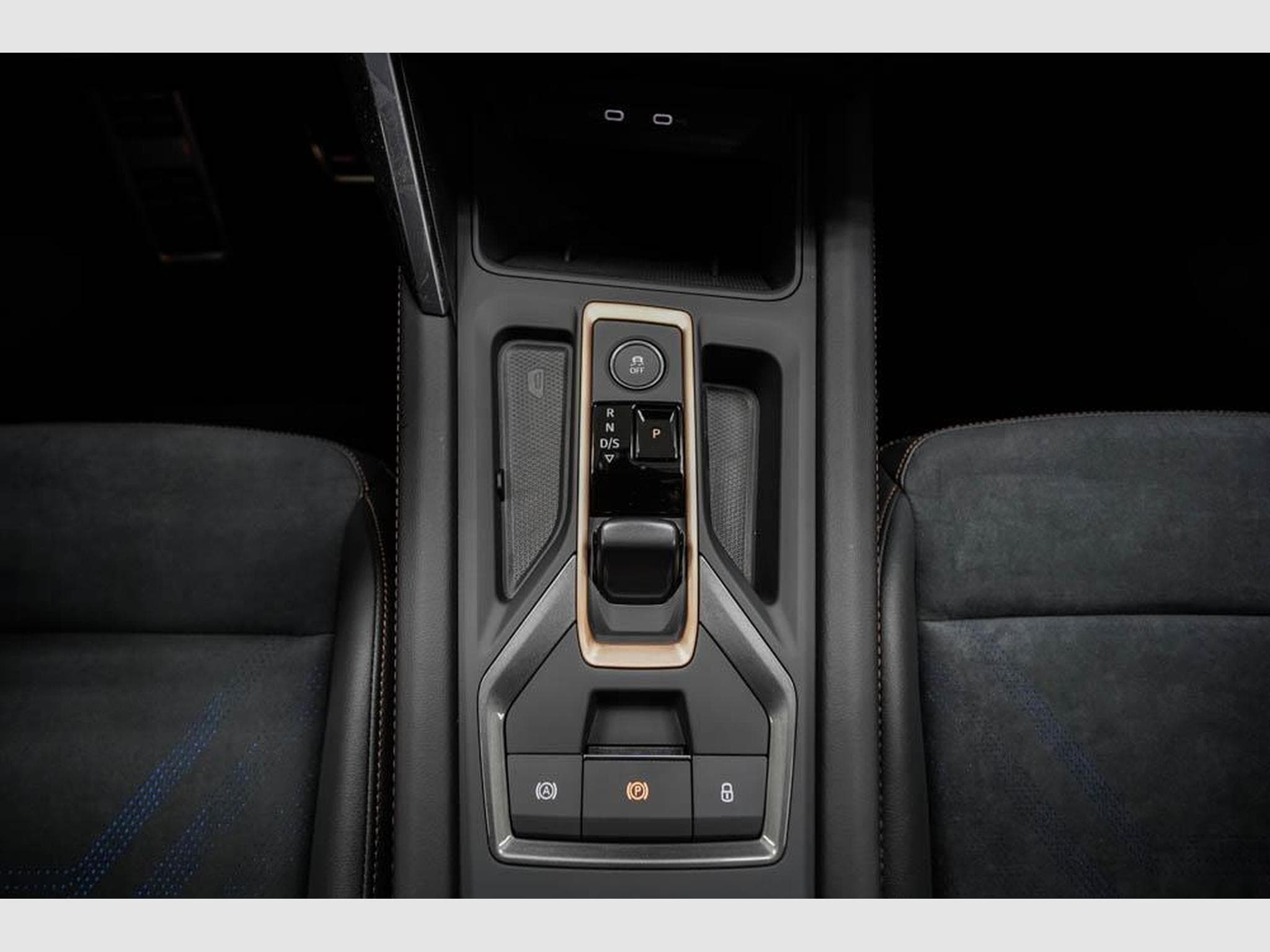 Cupra Formentor 1,5 eHybrid VZ (2026) - Foto 12