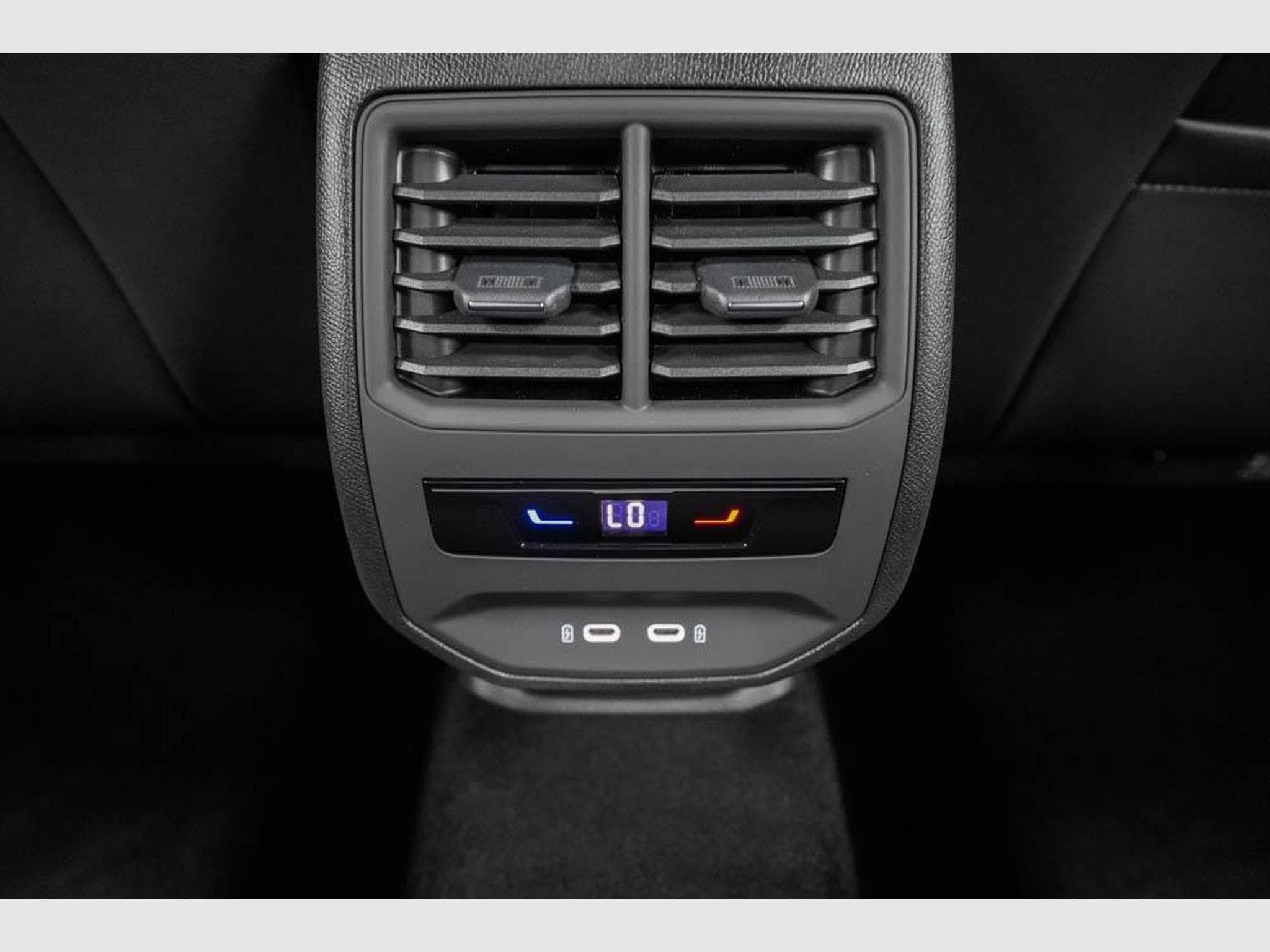 Cupra Formentor 1,5 eHybrid VZ (2026) - Foto 17