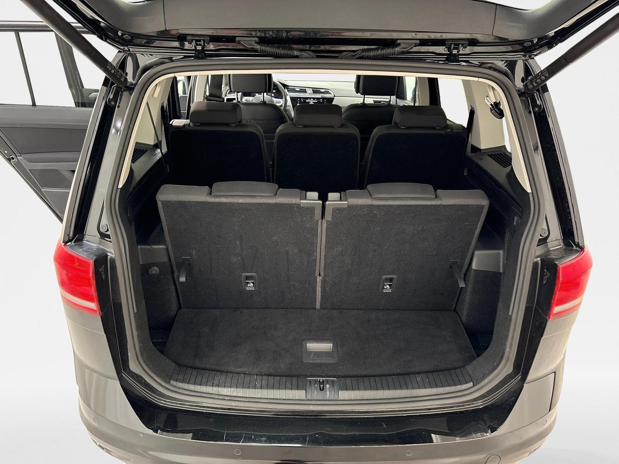 VW Touran Comfortline Edition (2026) - Foto 9