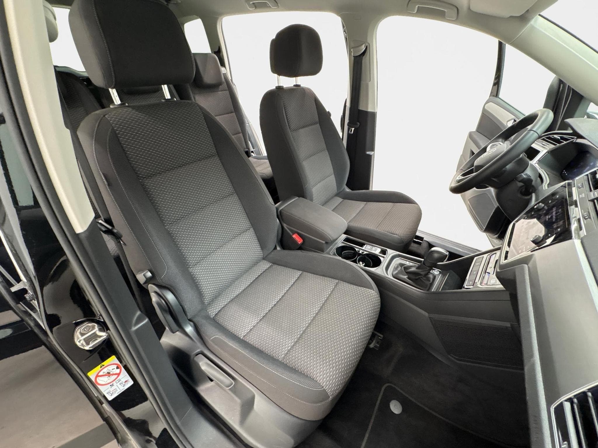 VW Touran Comfortline Edition (2026) - Foto 19