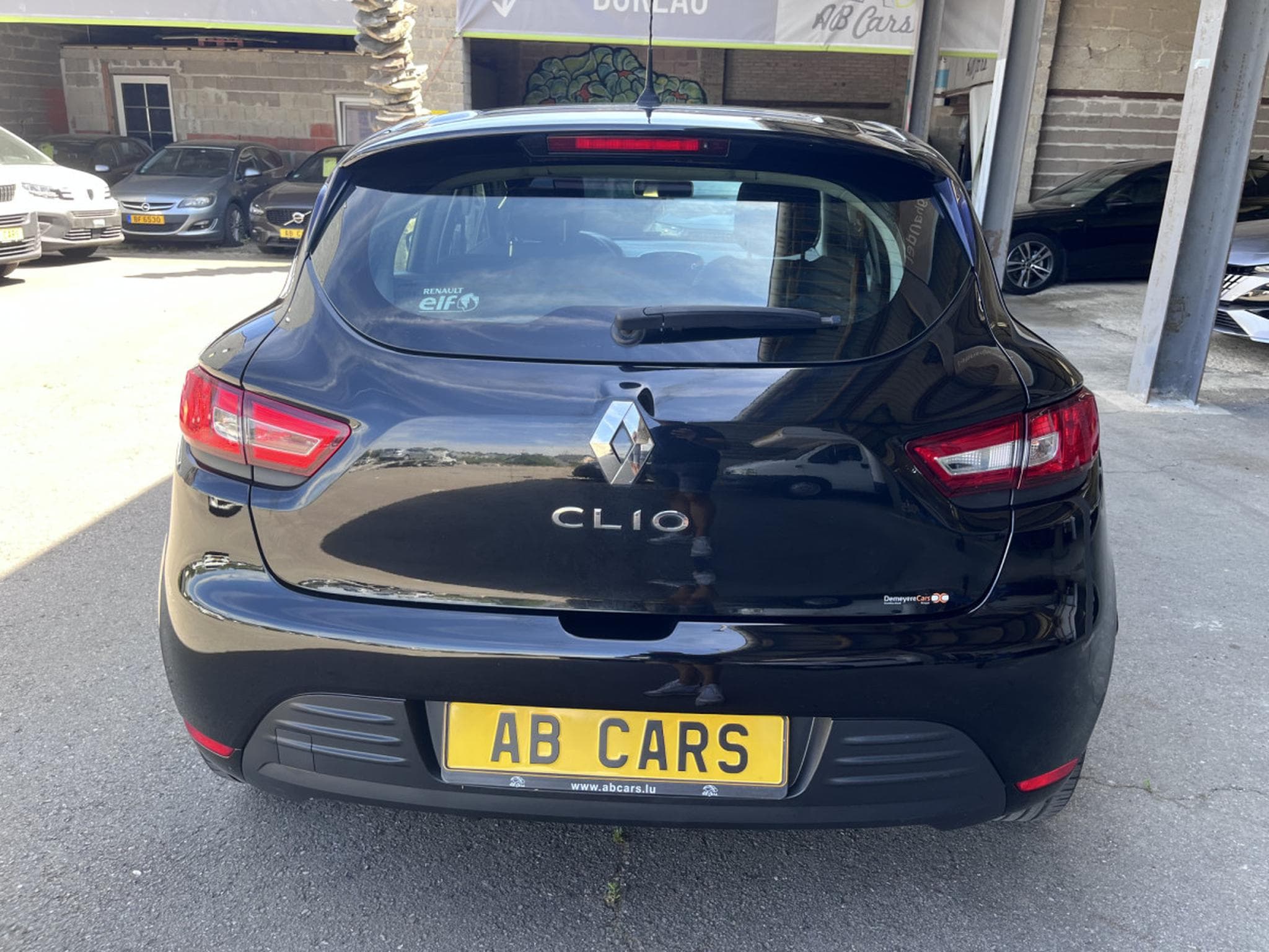 Renault Clio 1.5dci Bose 90cv (2019) - Photo 19
