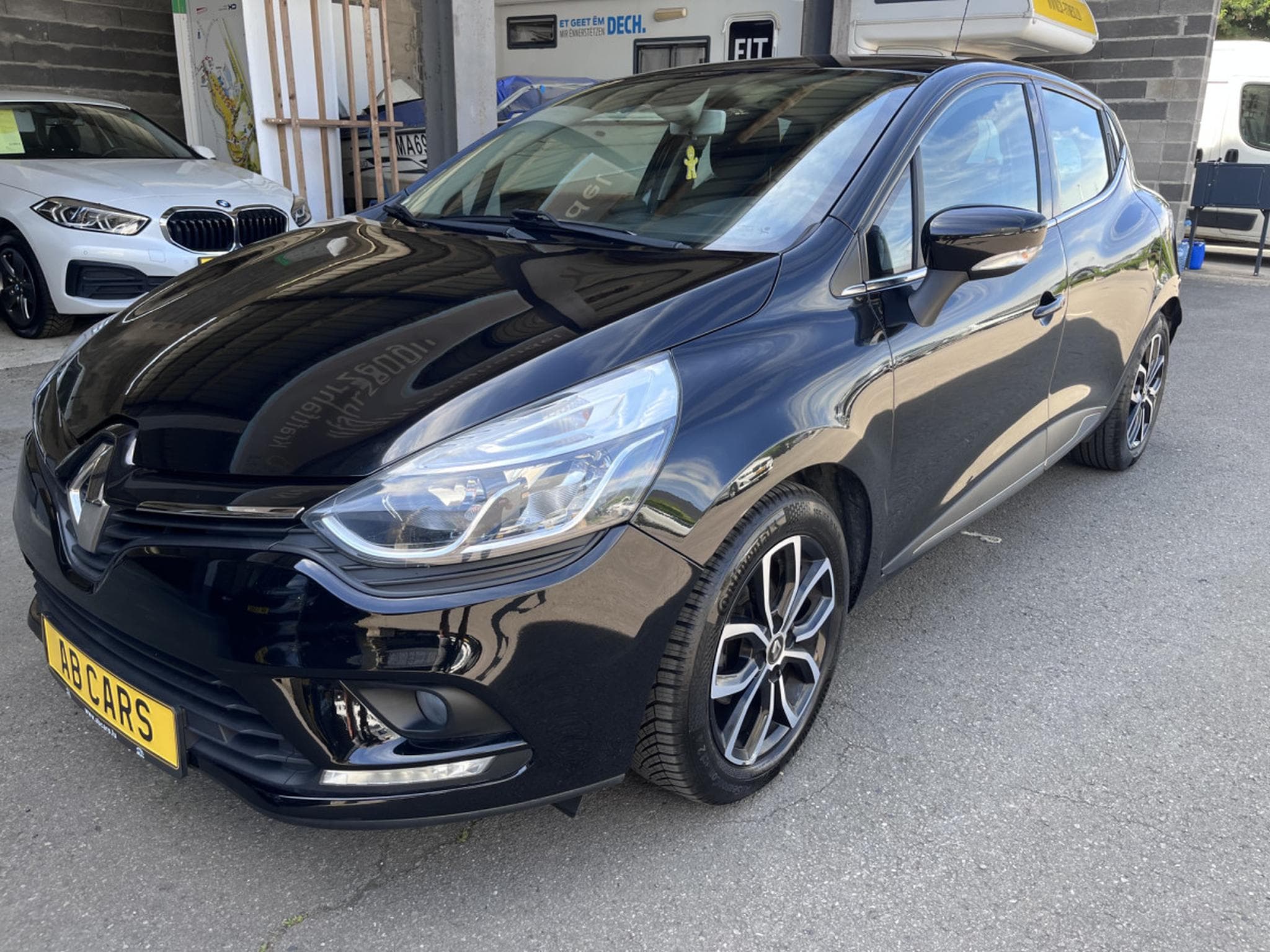 Renault Clio 1.5dci Bose 90cv (2019) - Photo 21