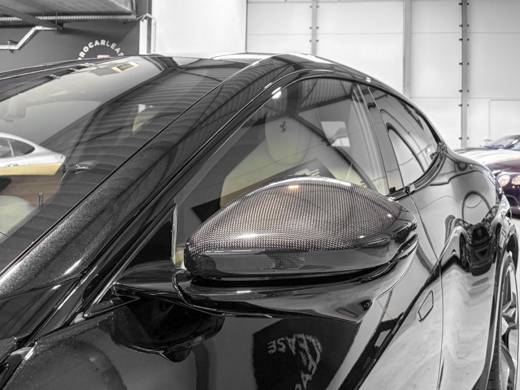 Ferrari Purosangue IN STOCK/ V12 / SABBIA INSIDE COLOR/ FULL CARBON (2026) - Photo 23